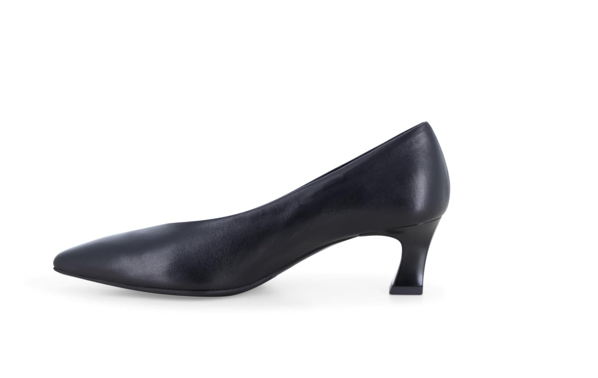 gid://shopify/Product/16118107013452_4