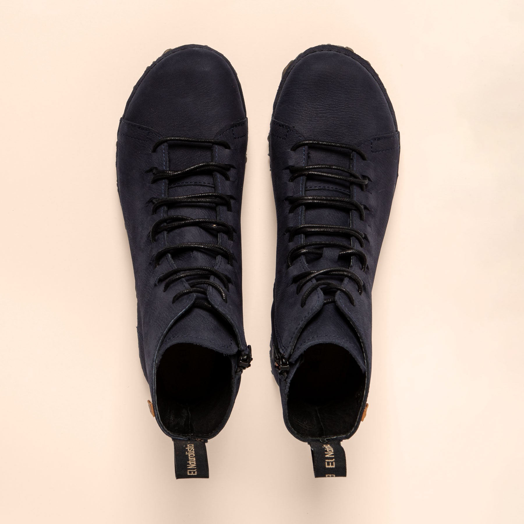 gid://shopify/Product/15700903100748_4