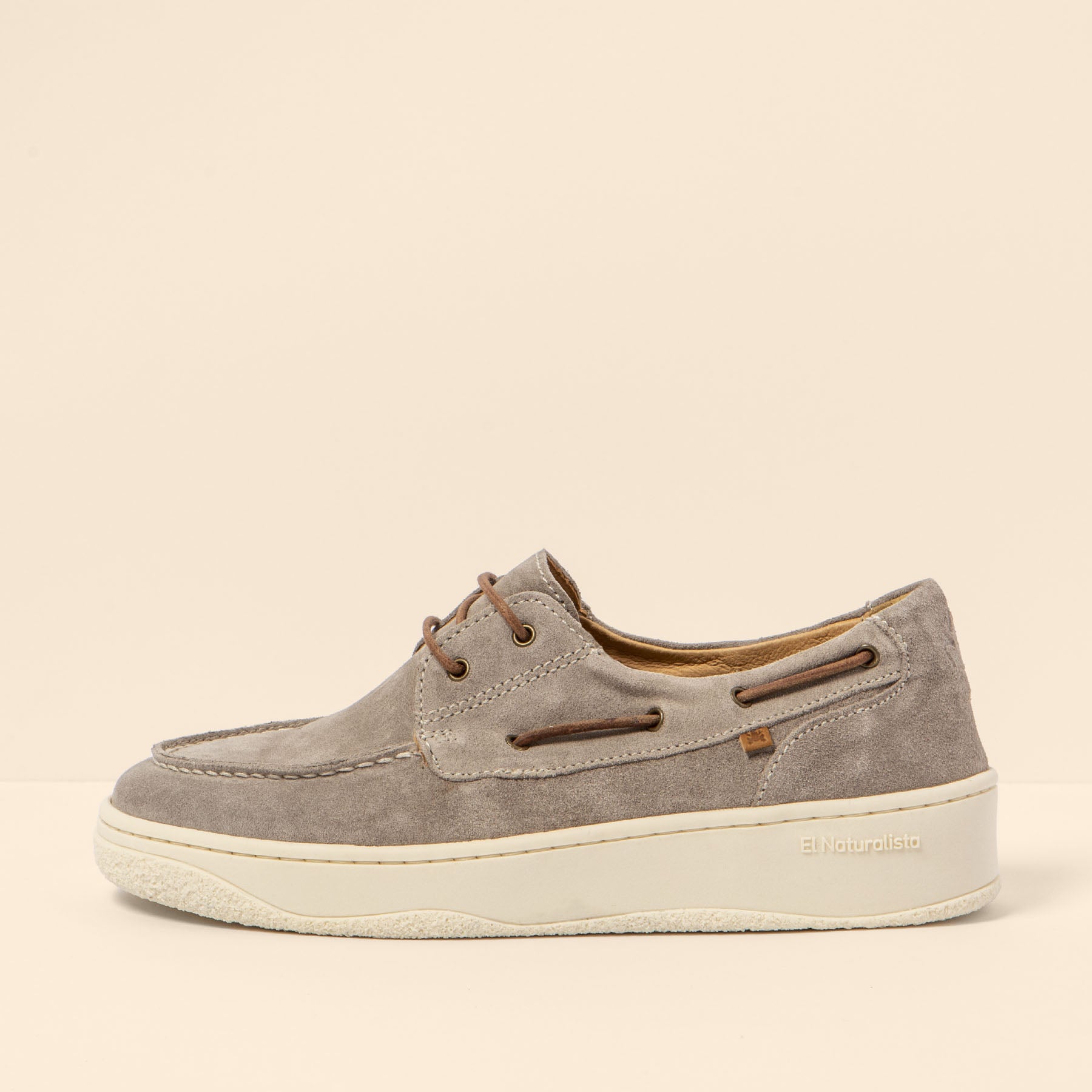 gid://shopify/Product/15700110180684_1