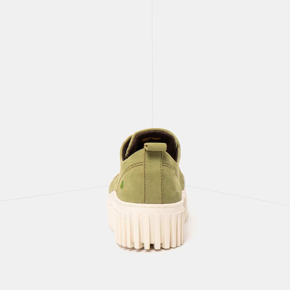 gid://shopify/Product/16172925976908_5