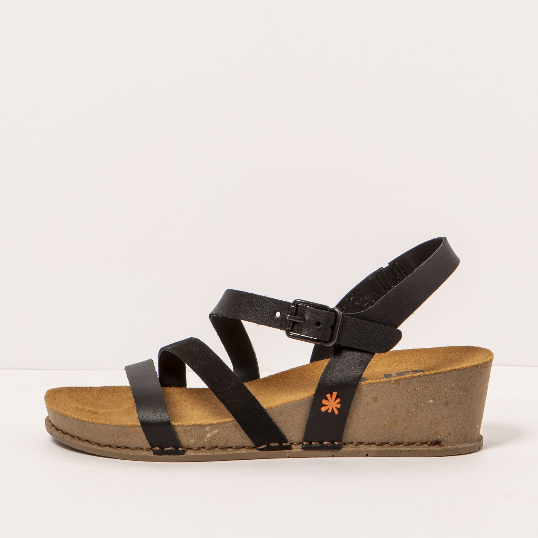 gid://shopify/Product/15693456474444_1