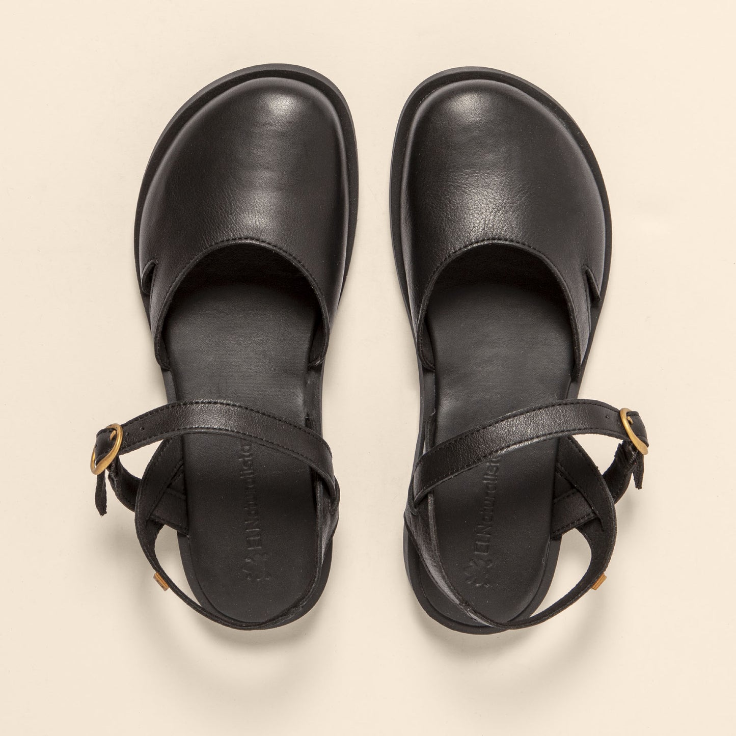 gid://shopify/Product/15700597932364_4