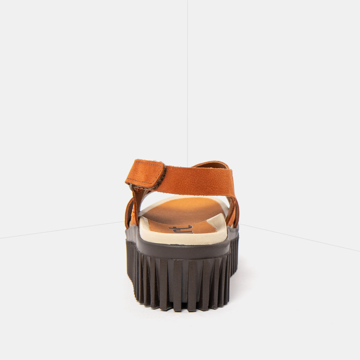gid://shopify/Product/16172932792652_5