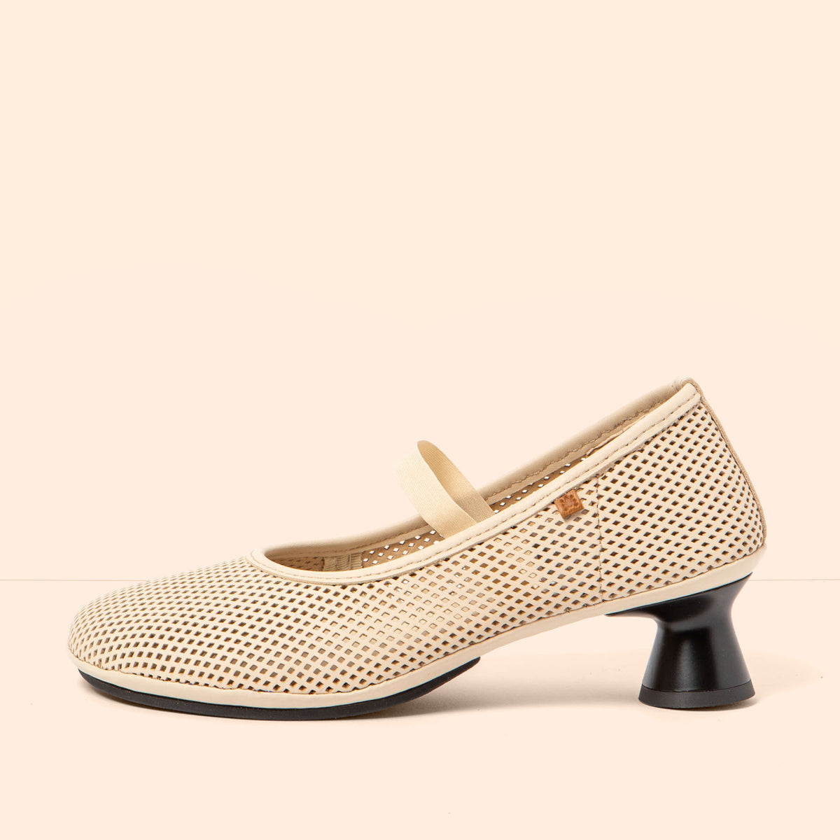 gid://shopify/Product/16124882649420_1