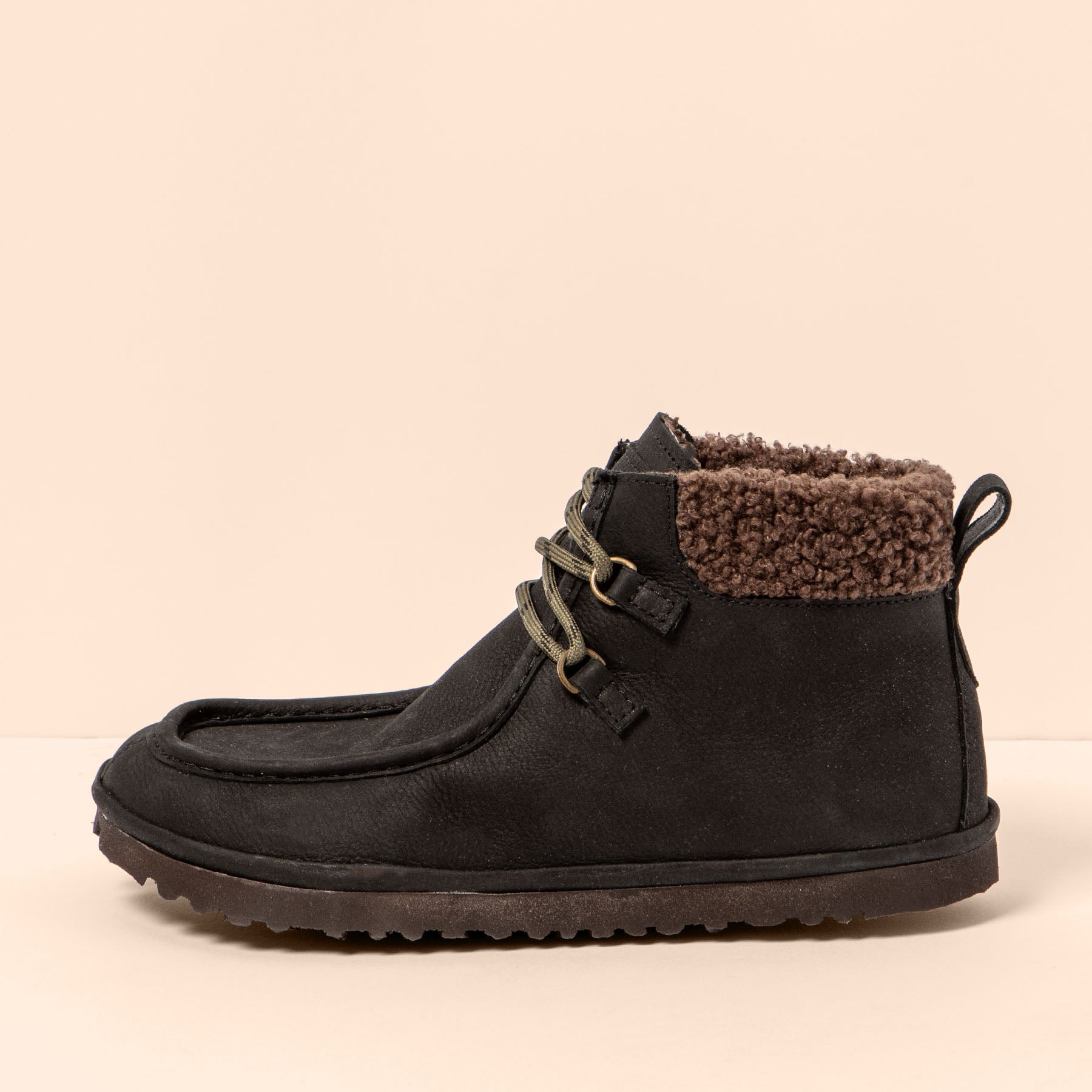 gid://shopify/Product/15700757709132_4