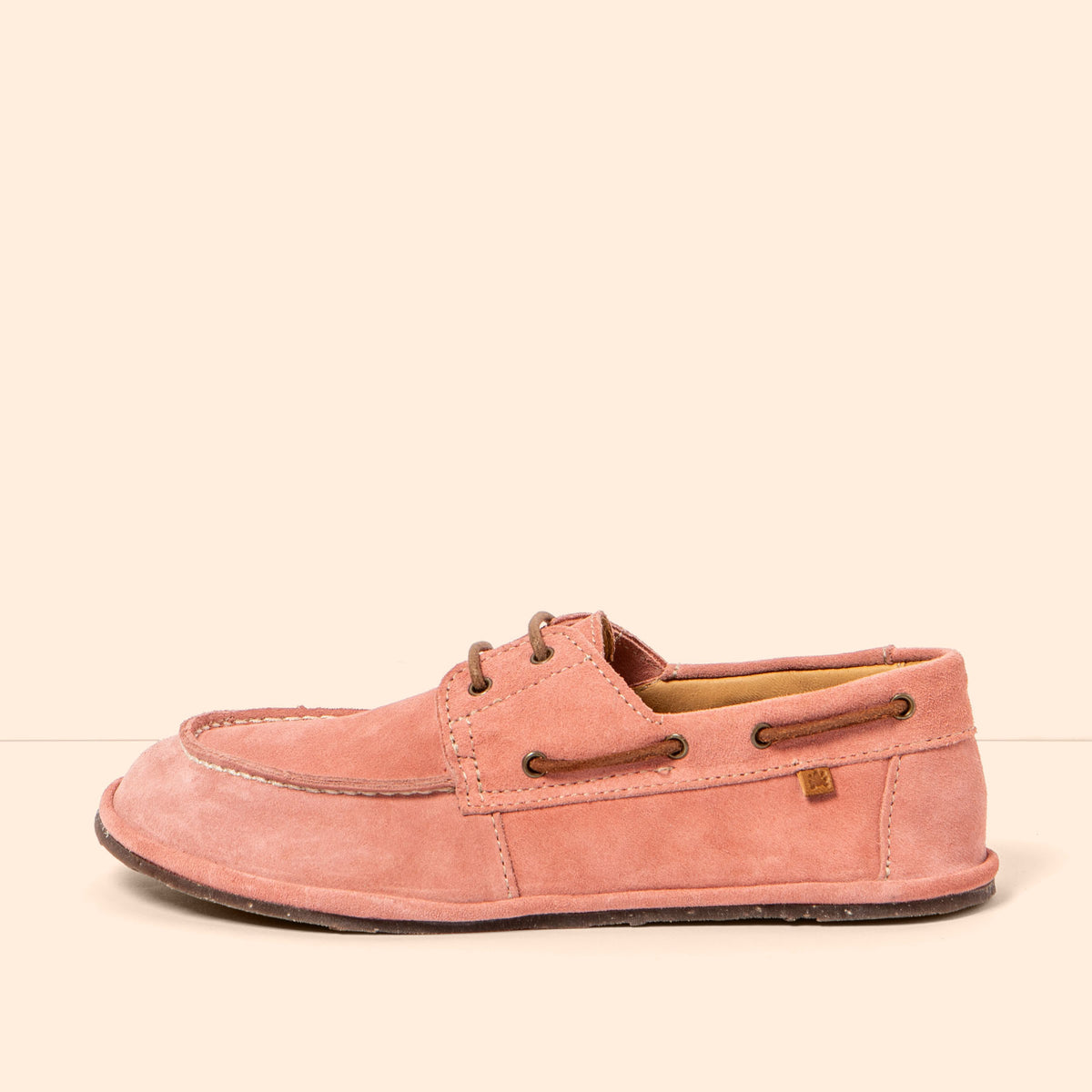 gid://shopify/Product/16124711633228_1