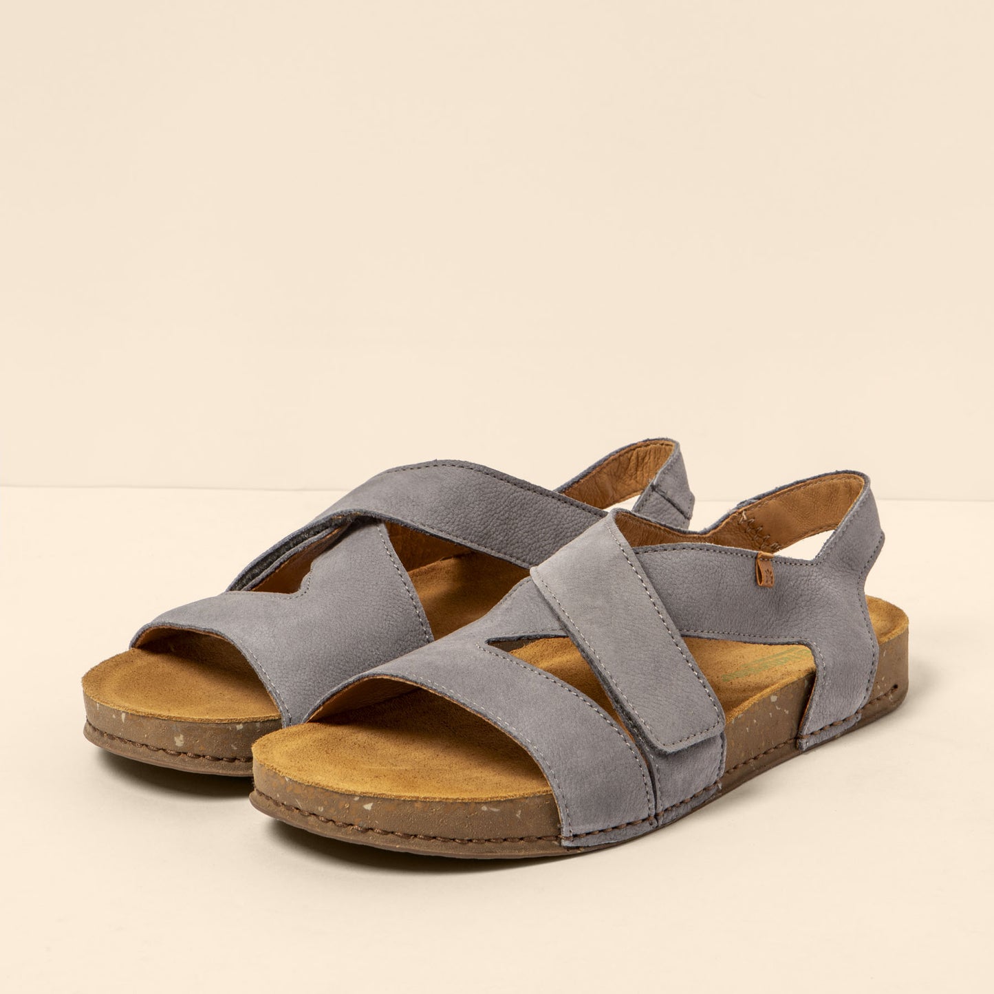 gid://shopify/Product/15700503691596_2