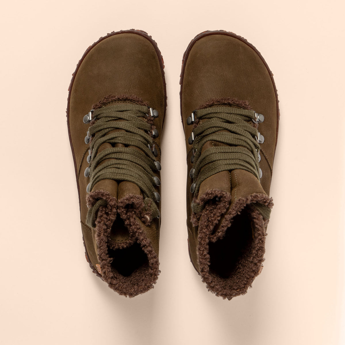 gid://shopify/Product/16124461318476_4