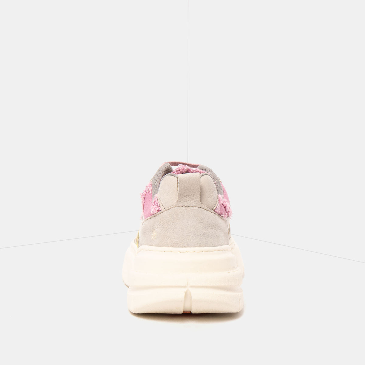 gid://shopify/Product/16172949537100_5