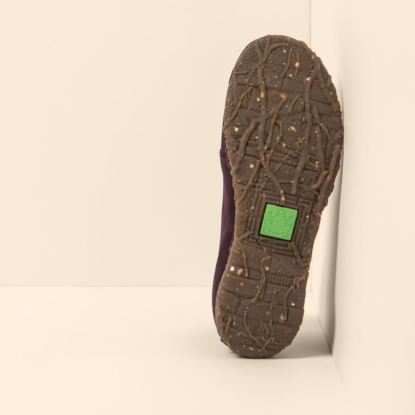 gid://shopify/Product/15700280049996_6