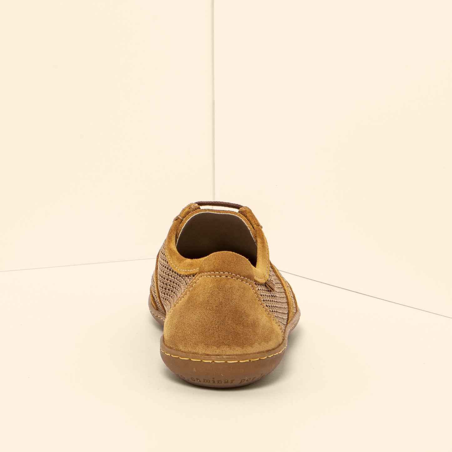 gid://shopify/Product/15791441805644_5