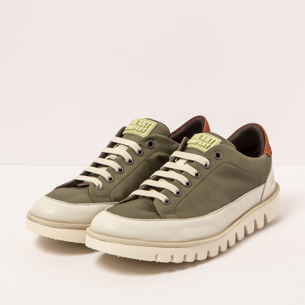 gid://shopify/Product/16172040847692_2