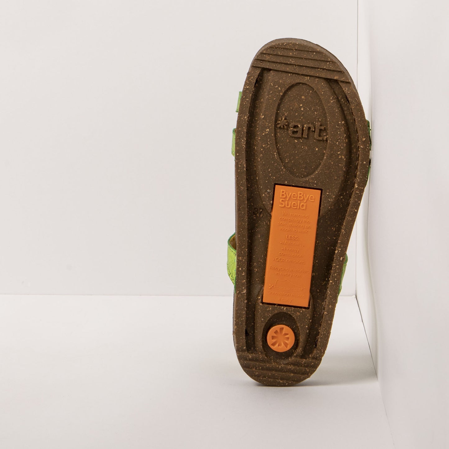 gid://shopify/Product/15785676079436_6