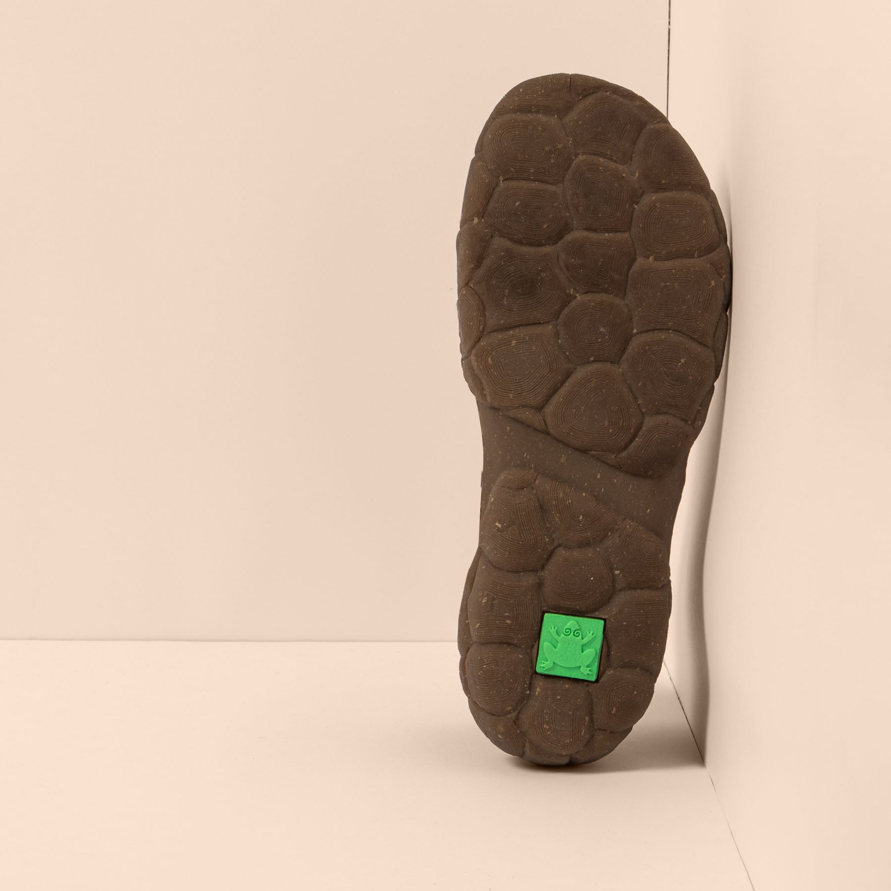 gid://shopify/Product/15700844282188_3