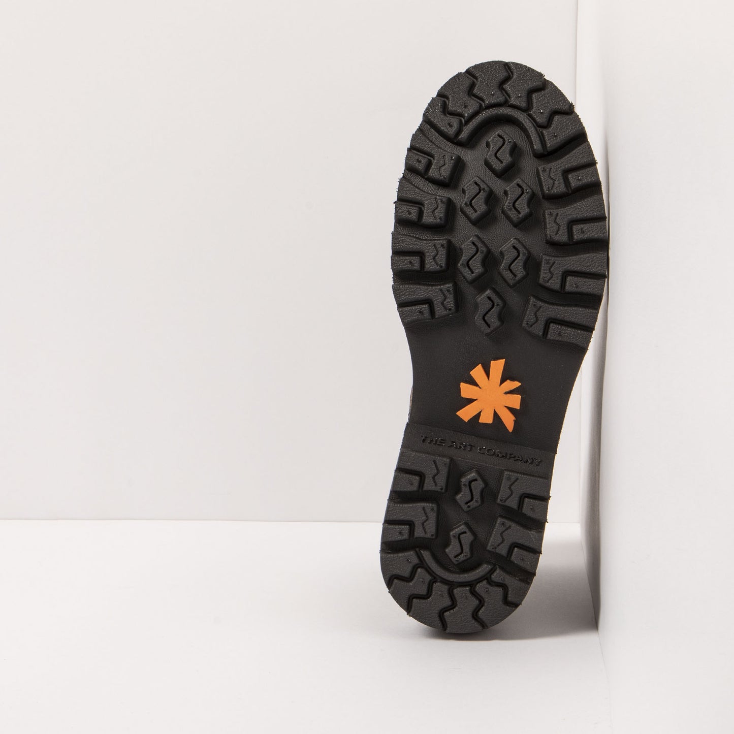 gid://shopify/Product/15785688465740_6