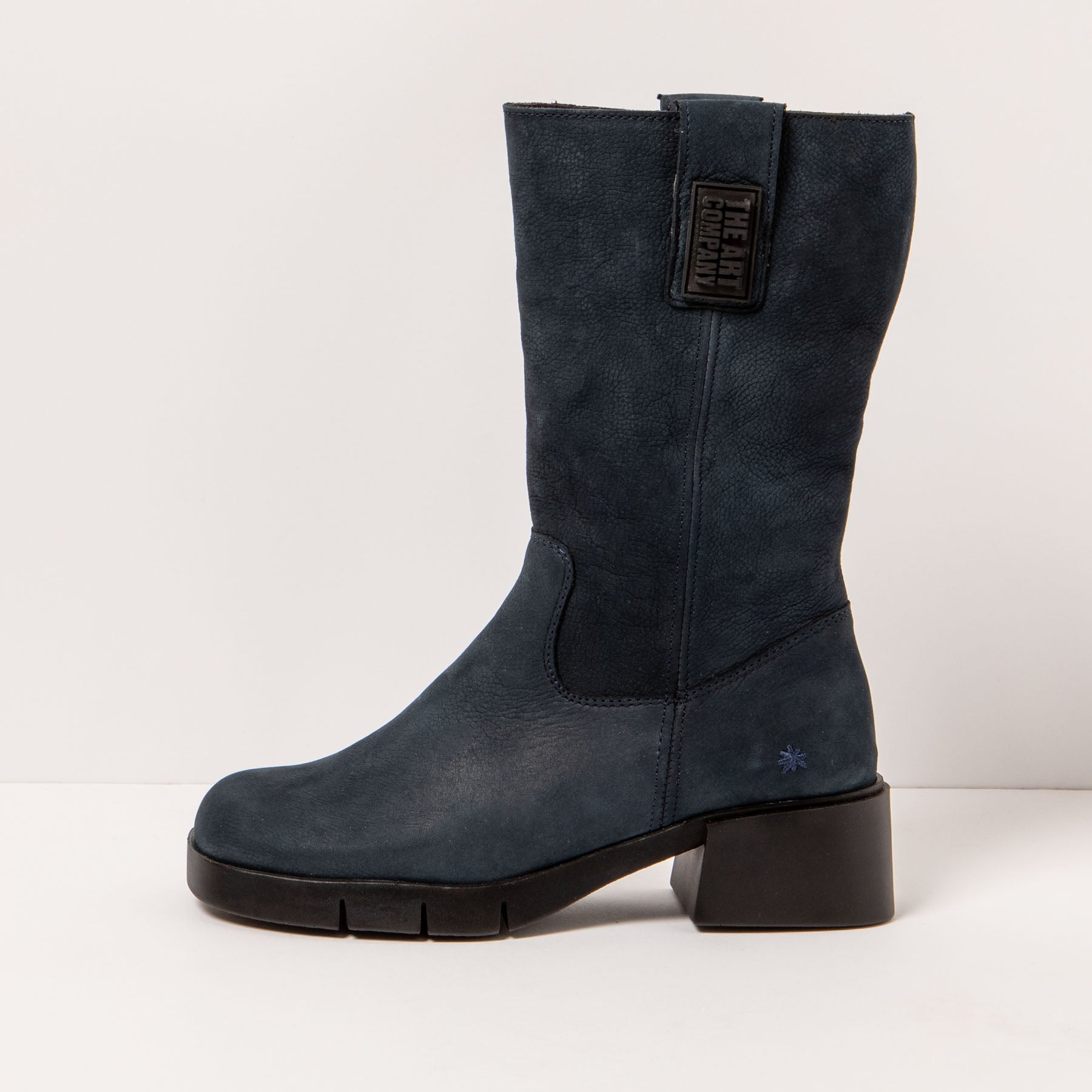 gid://shopify/Product/15693834649932_1