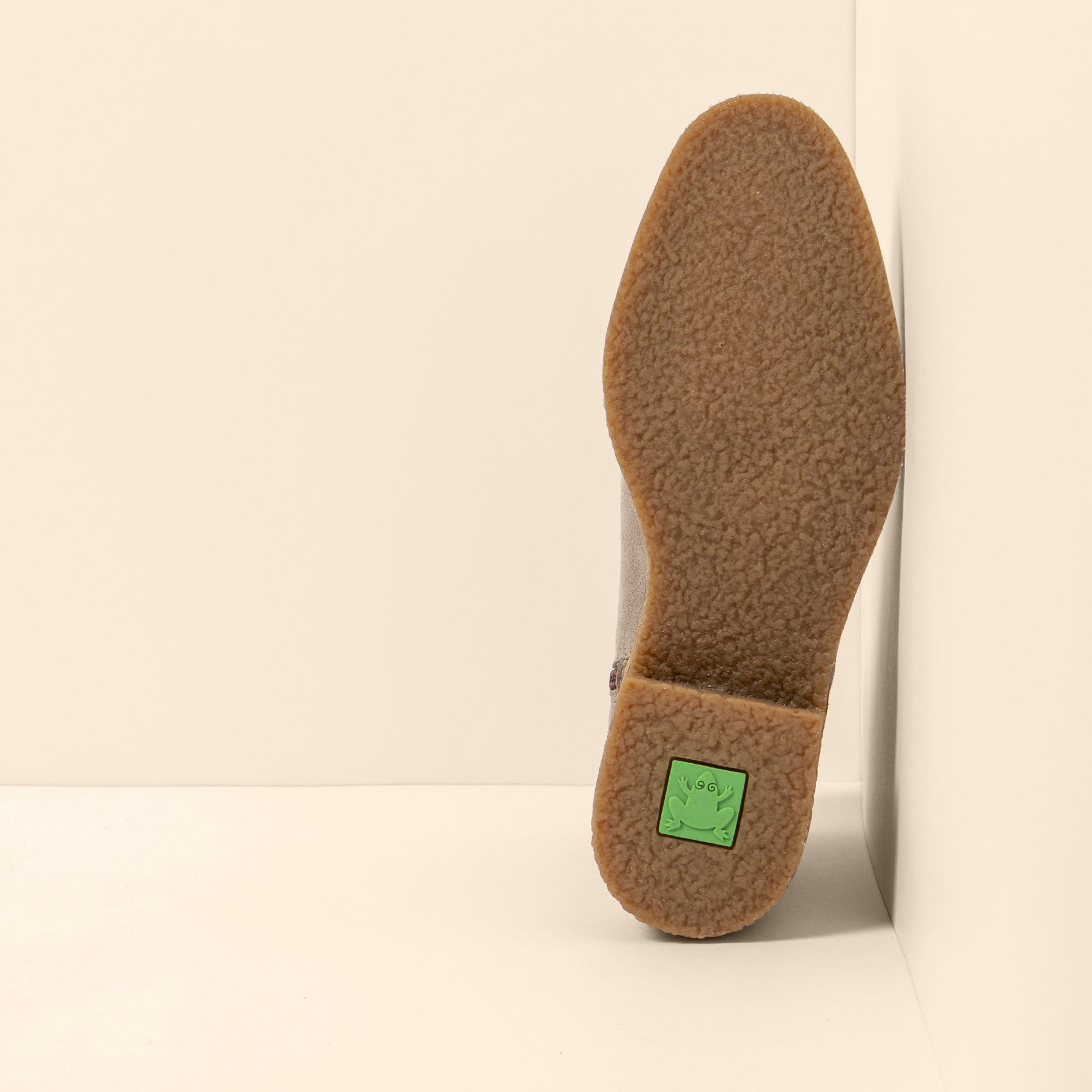 gid://shopify/Product/15791656796492_3