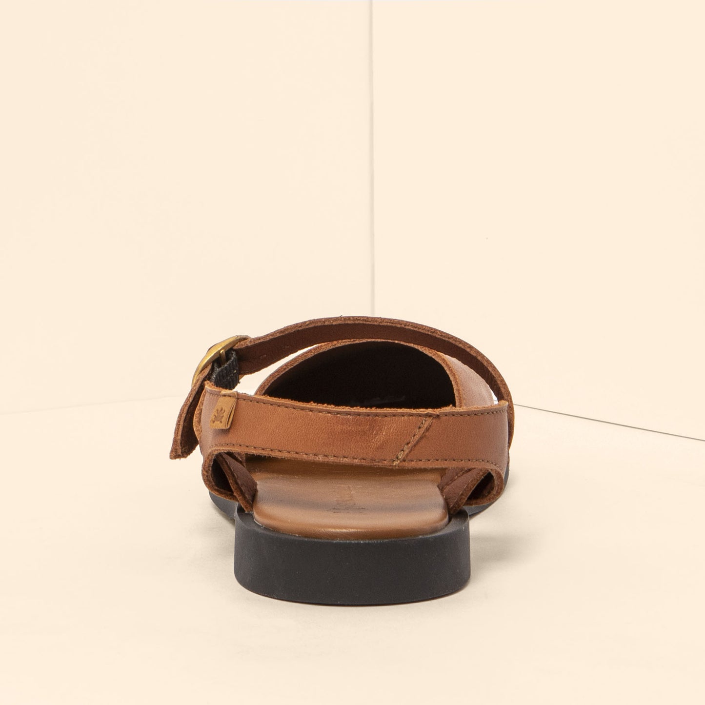 gid://shopify/Product/15700599603532_5
