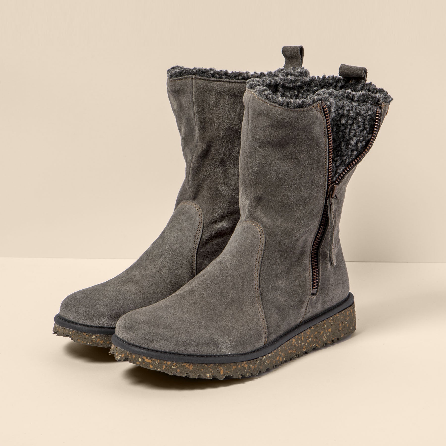gid://shopify/Product/15700030030156_5