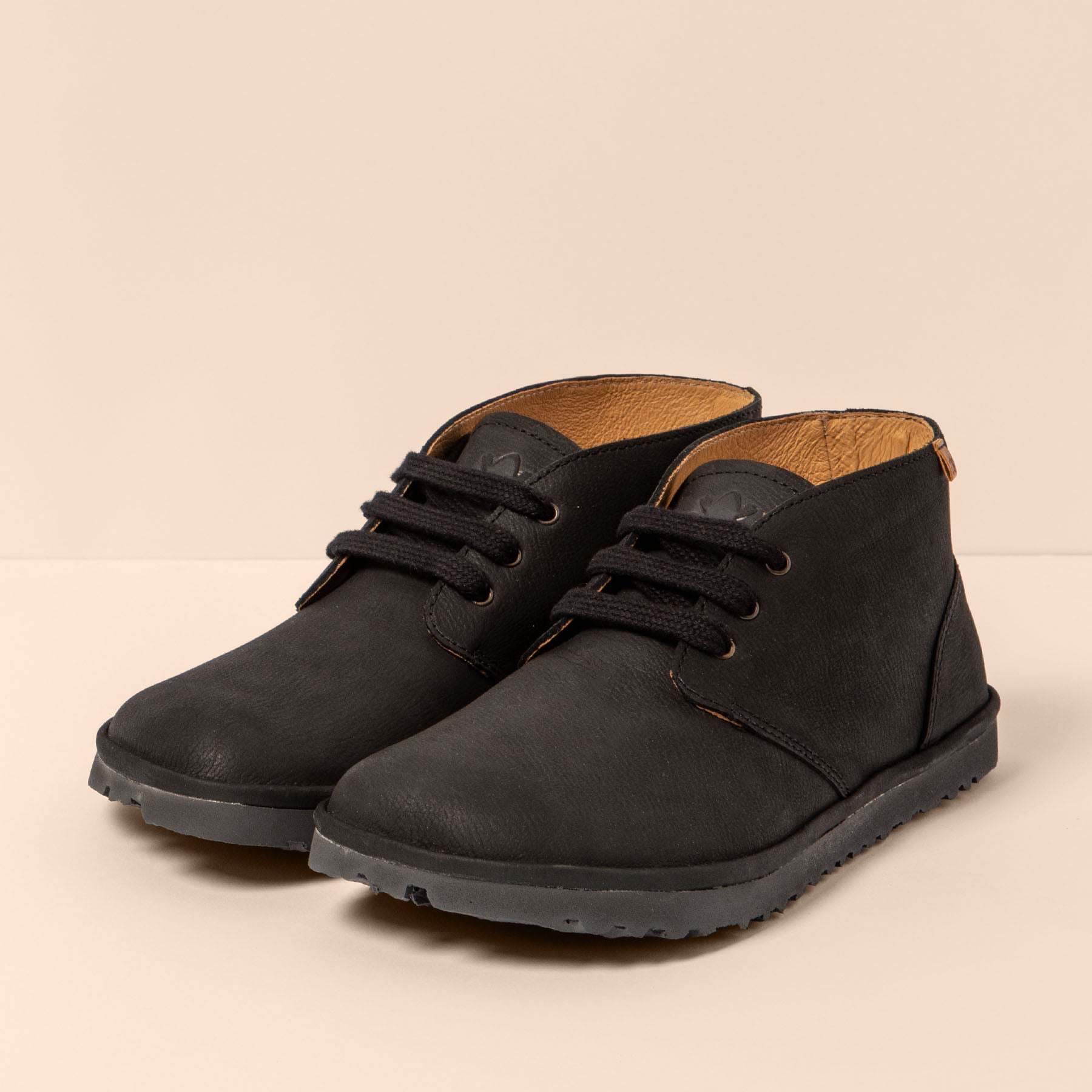 gid://shopify/Product/15700757774668_2