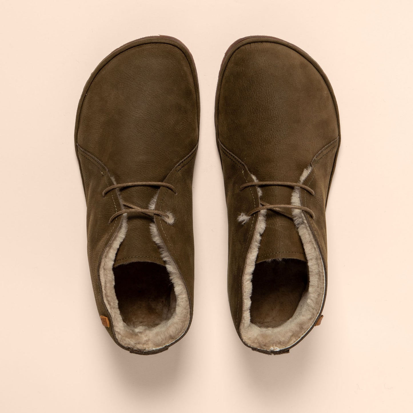 gid://shopify/Product/15700856439116_4