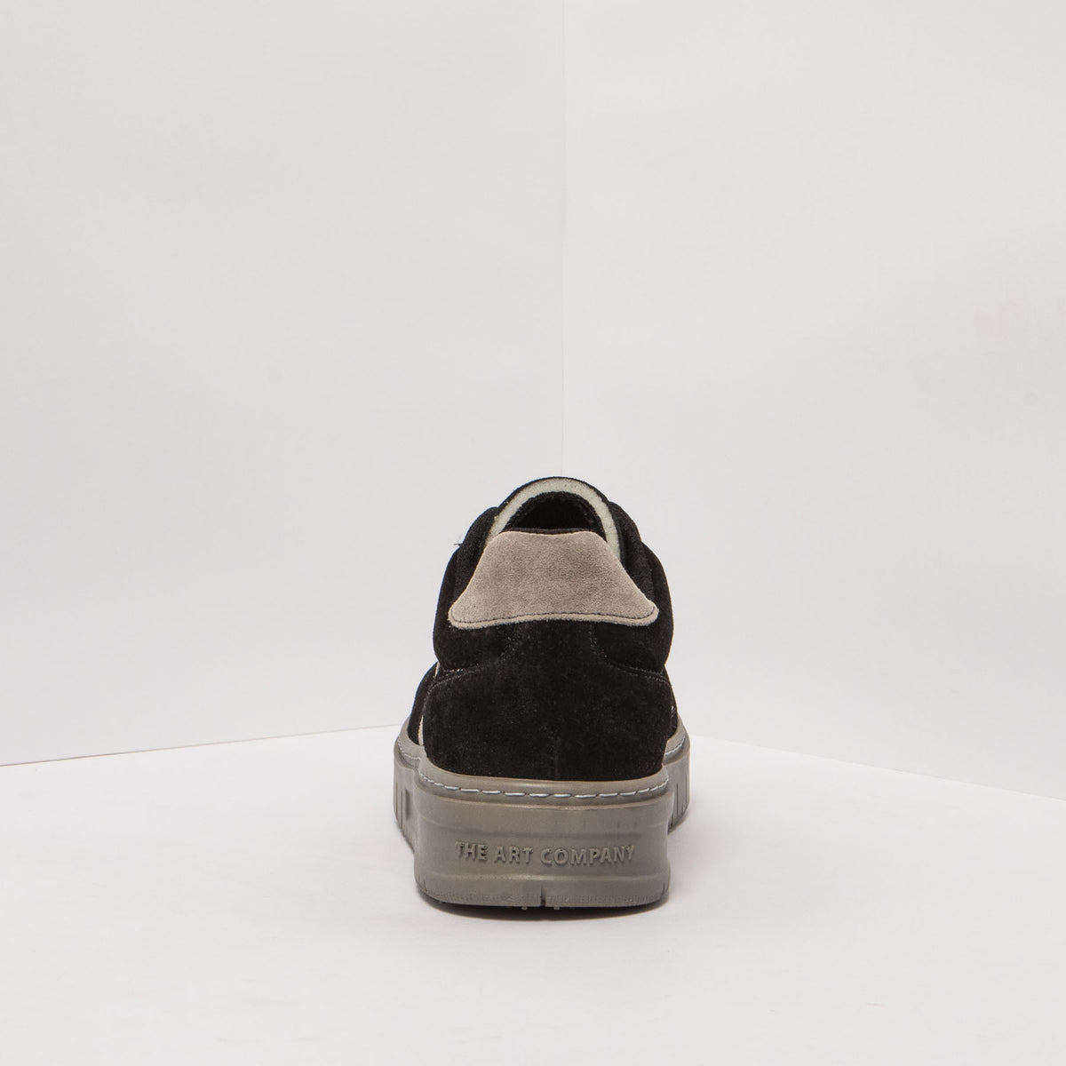 gid://shopify/Product/16171465933132_8