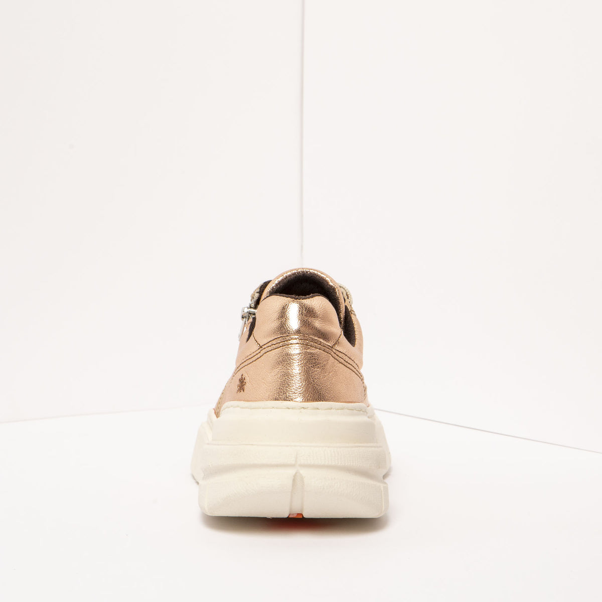 gid://shopify/Product/16171402723660_8