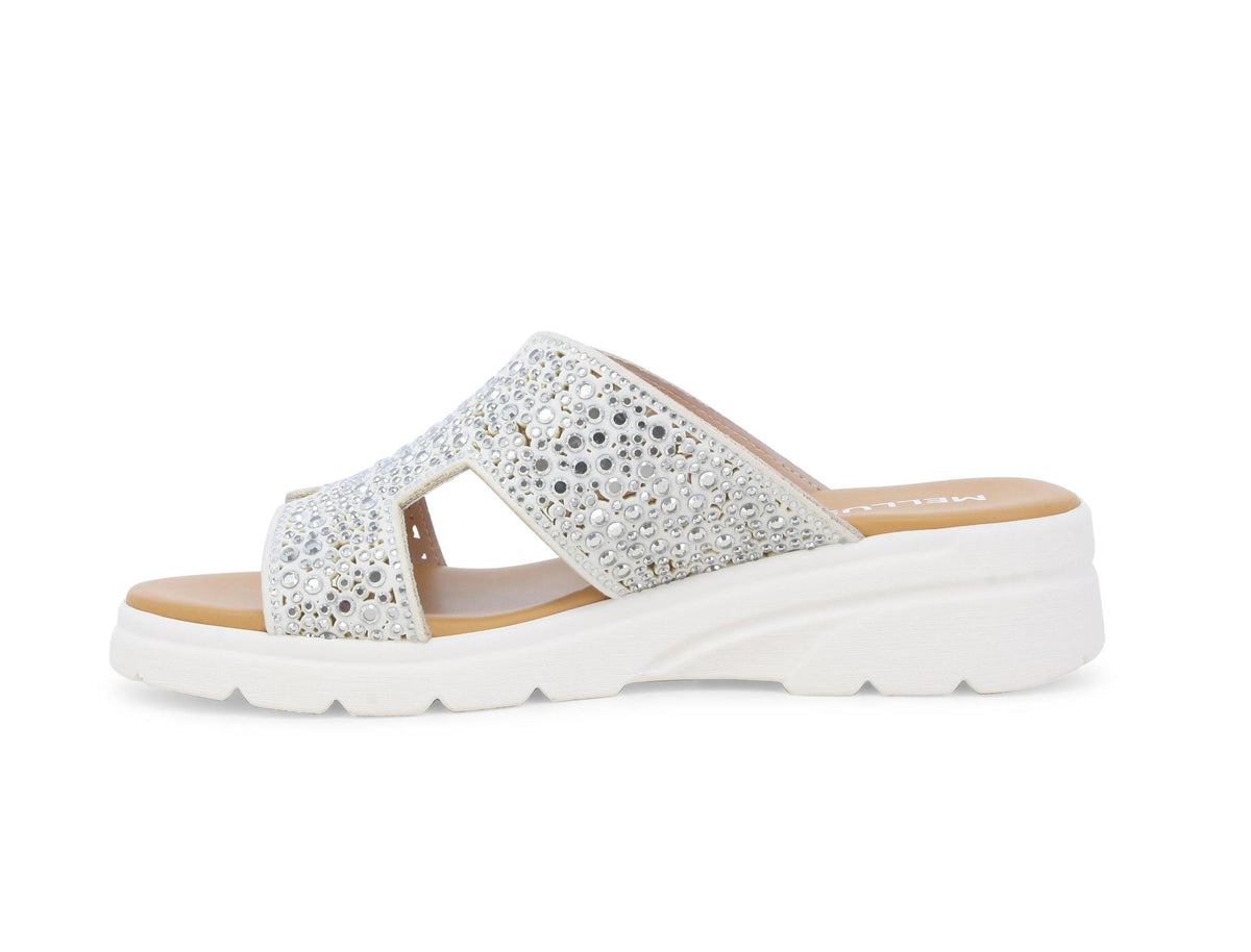 gid://shopify/Product/15761143398732_4