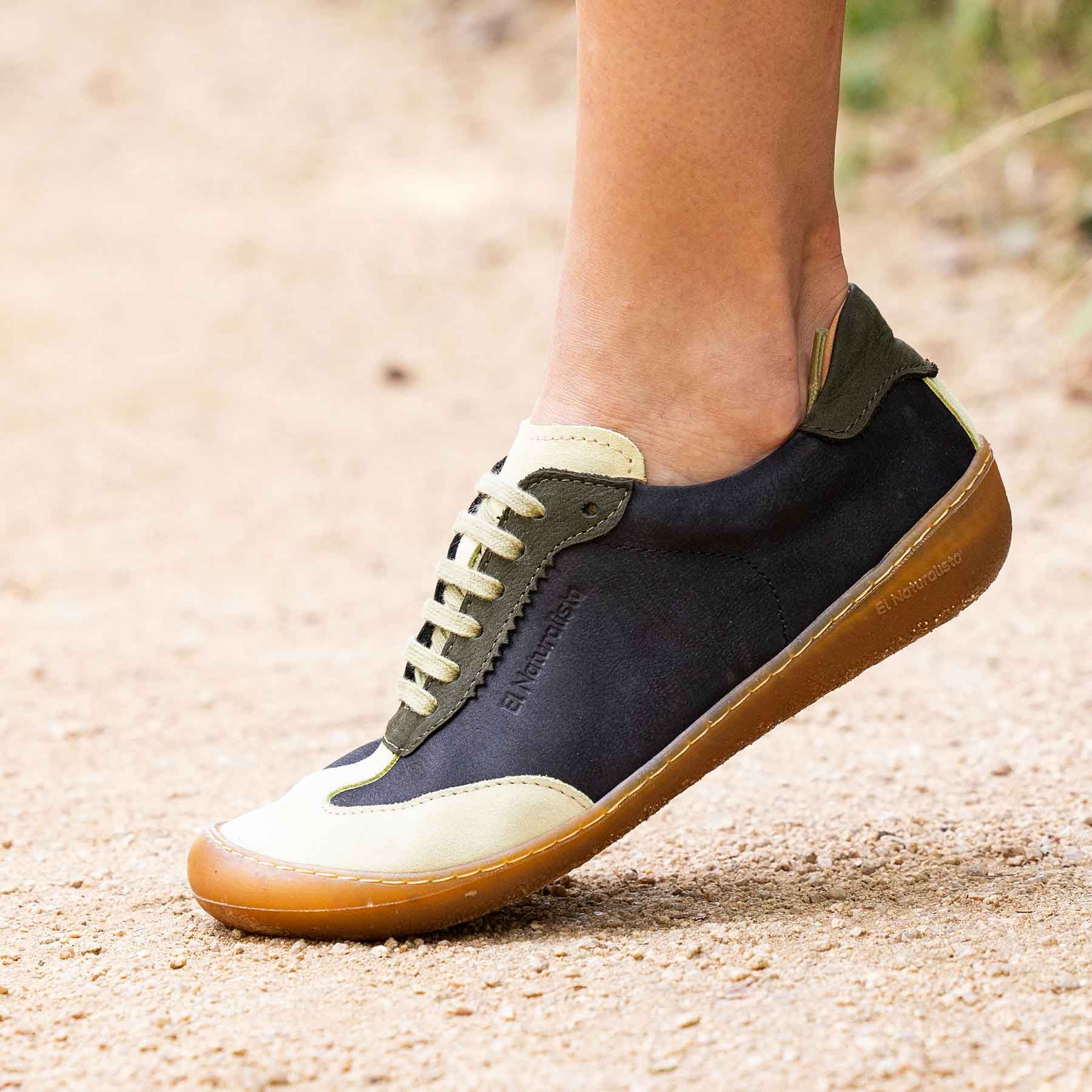 gid://shopify/Product/15700055720268_9