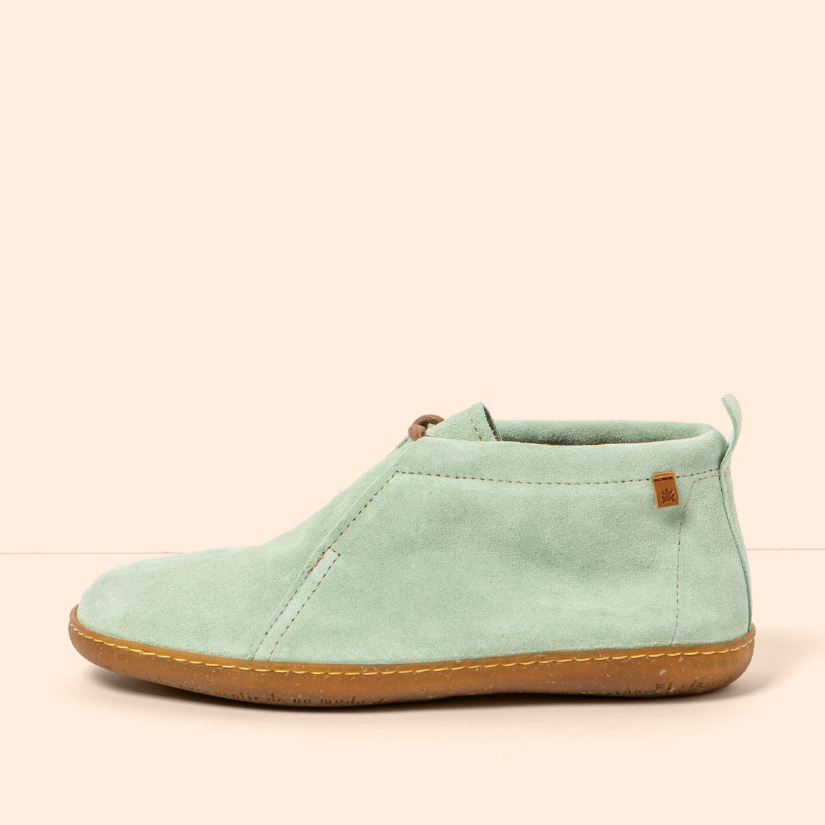 gid://shopify/Product/16124680470860_1