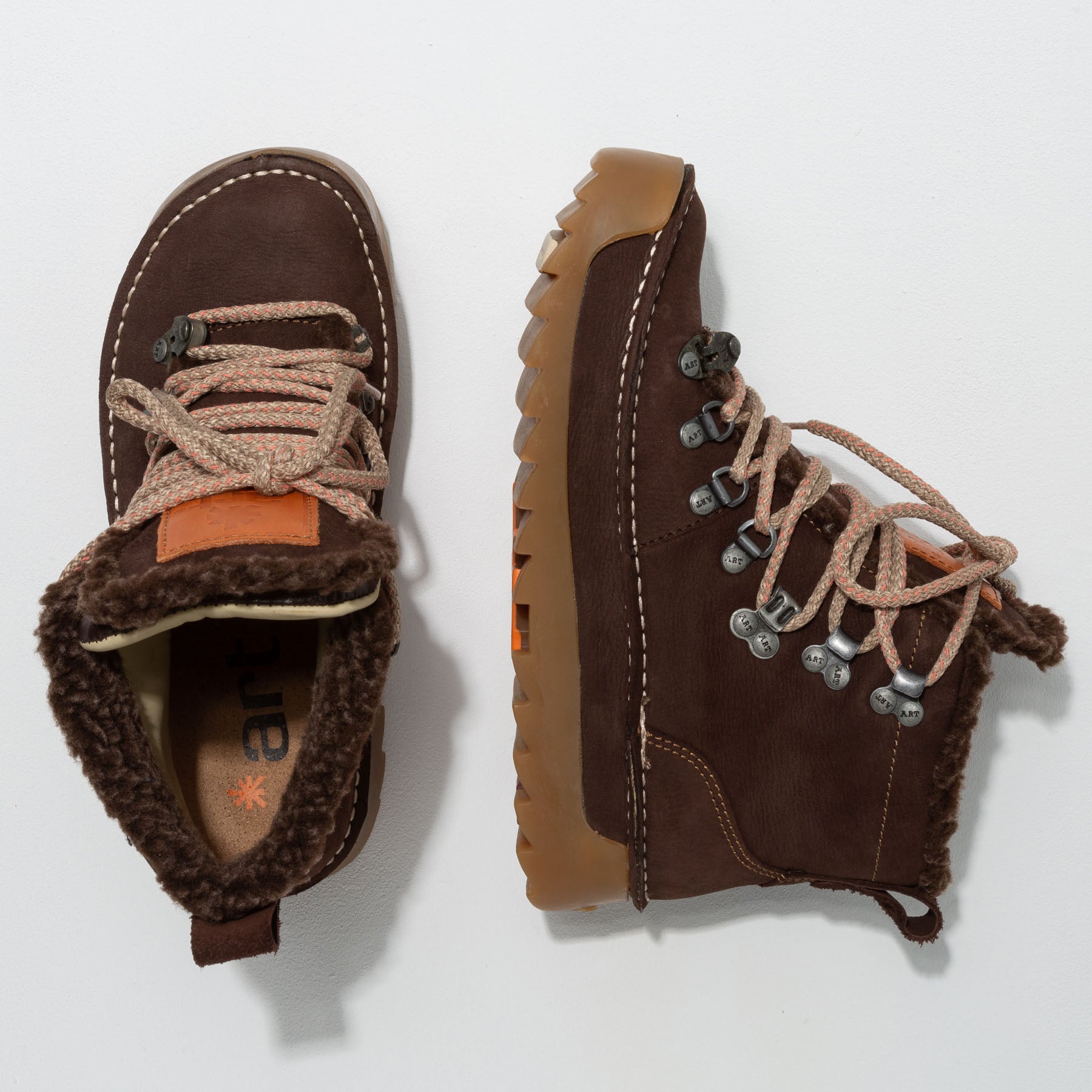 gid://shopify/Product/15785675489612_4
