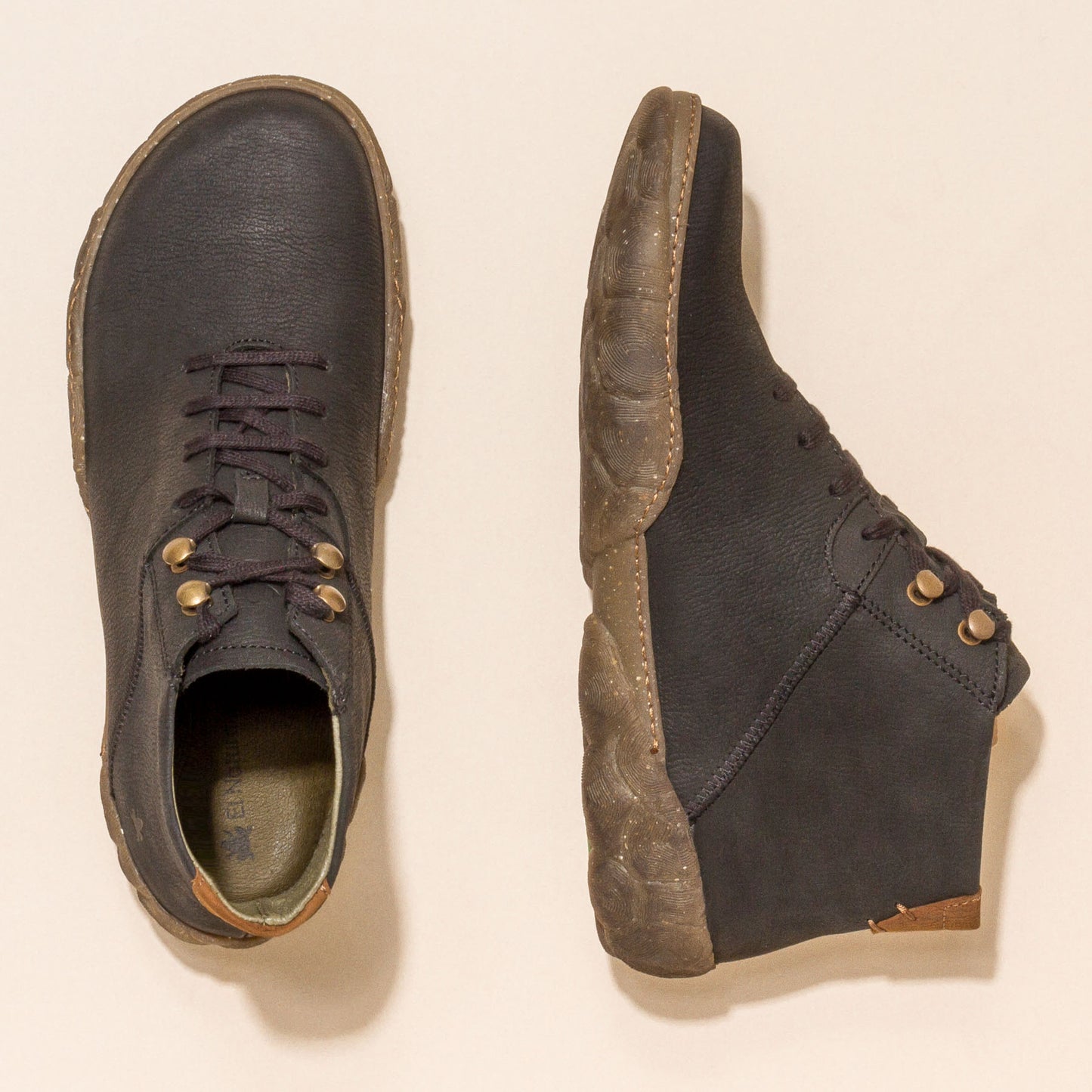 gid://shopify/Product/15699887259980_5