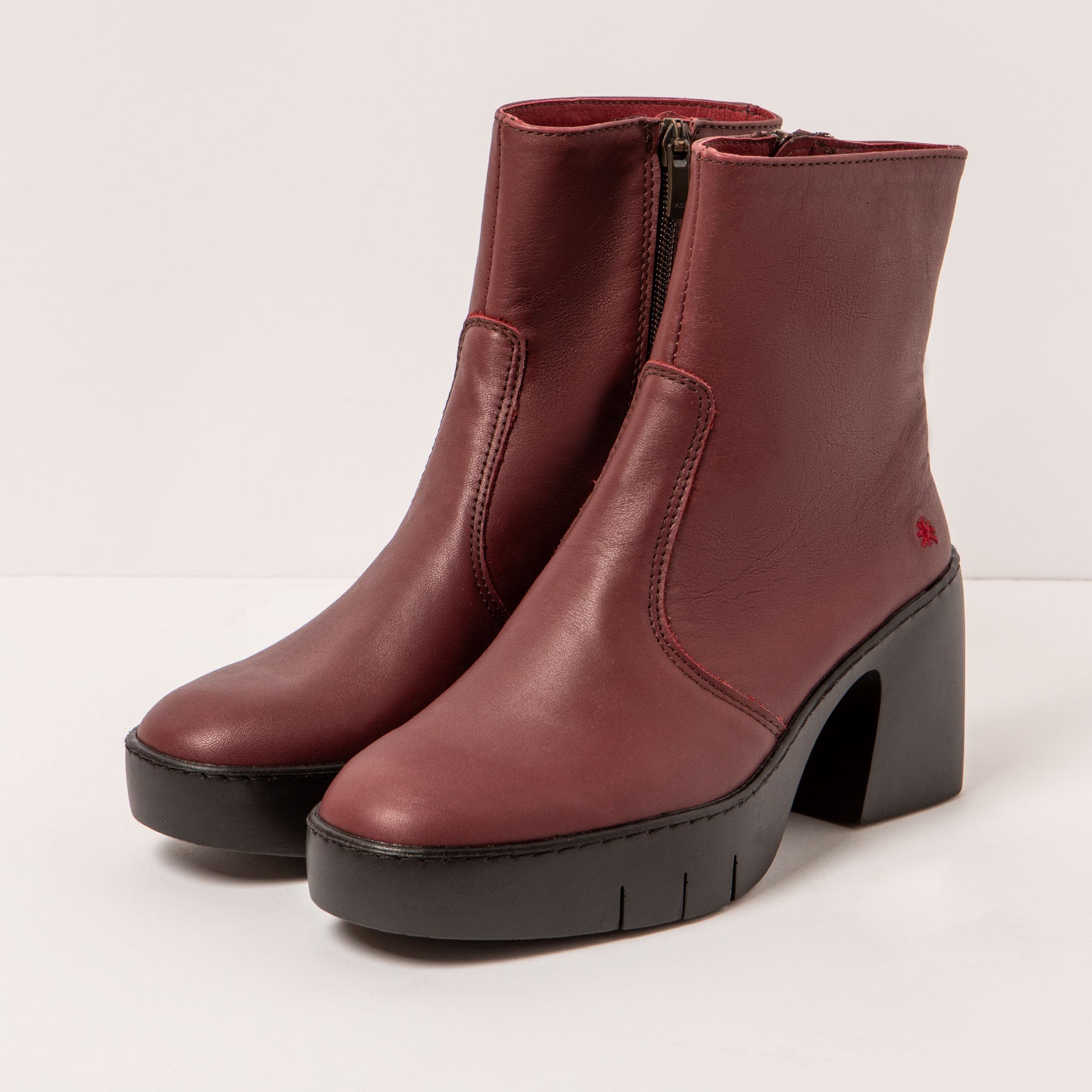 gid://shopify/Product/15694139425100_2