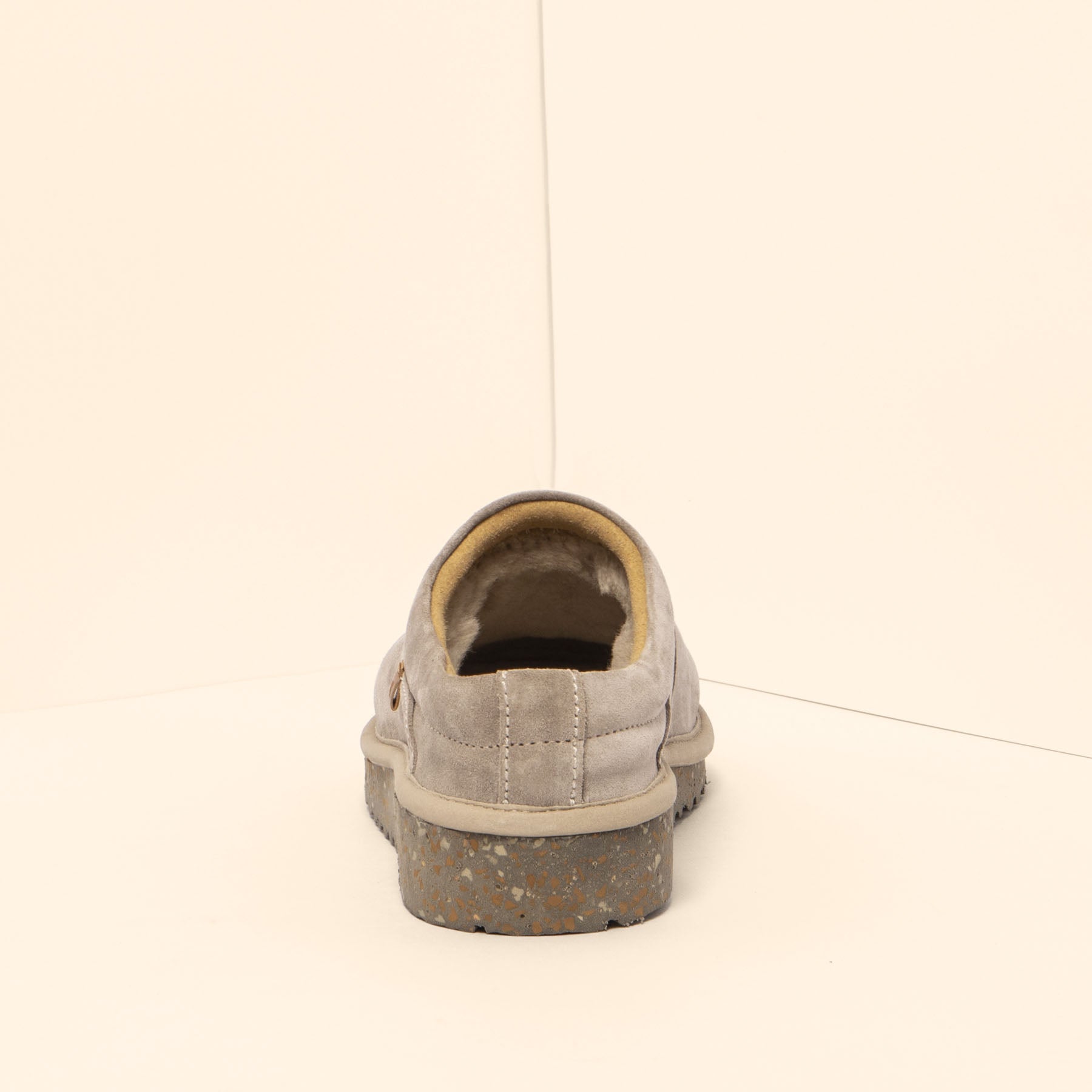 gid://shopify/Product/15700032389452_5