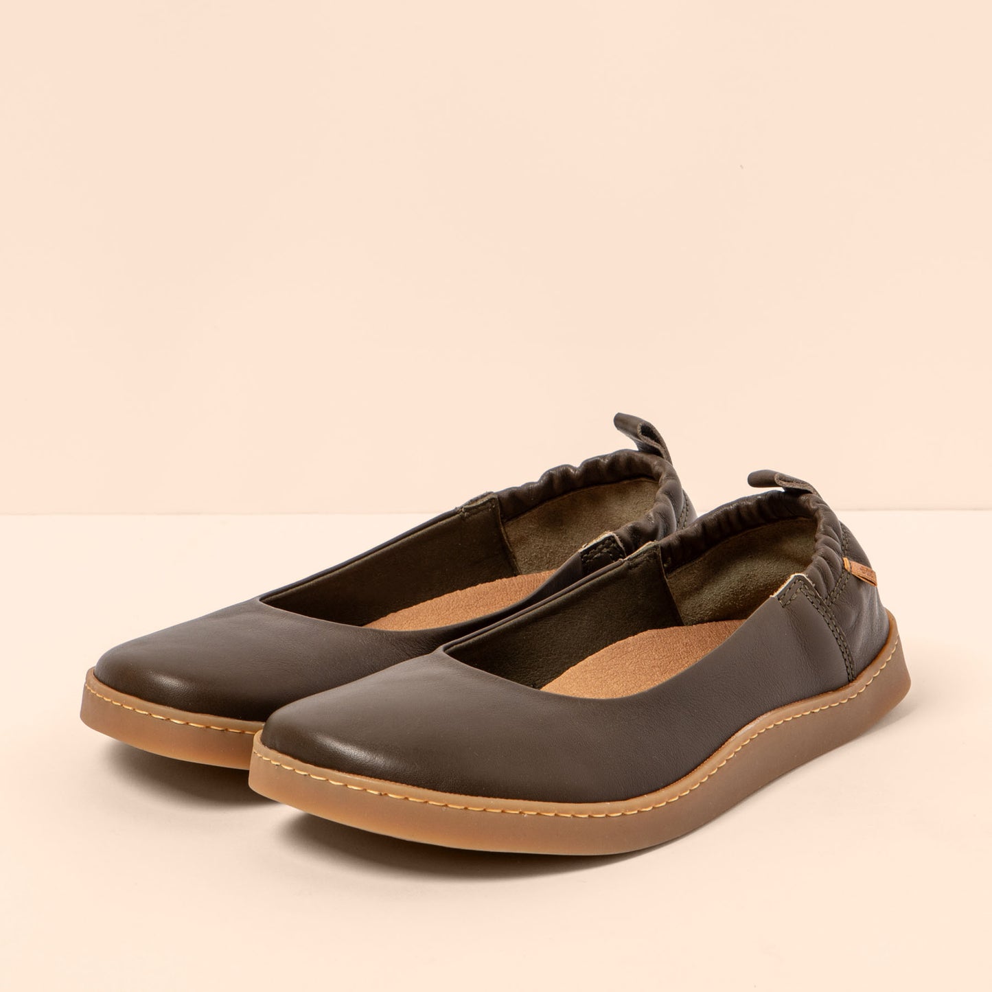 gid://shopify/Product/15700862042444_2