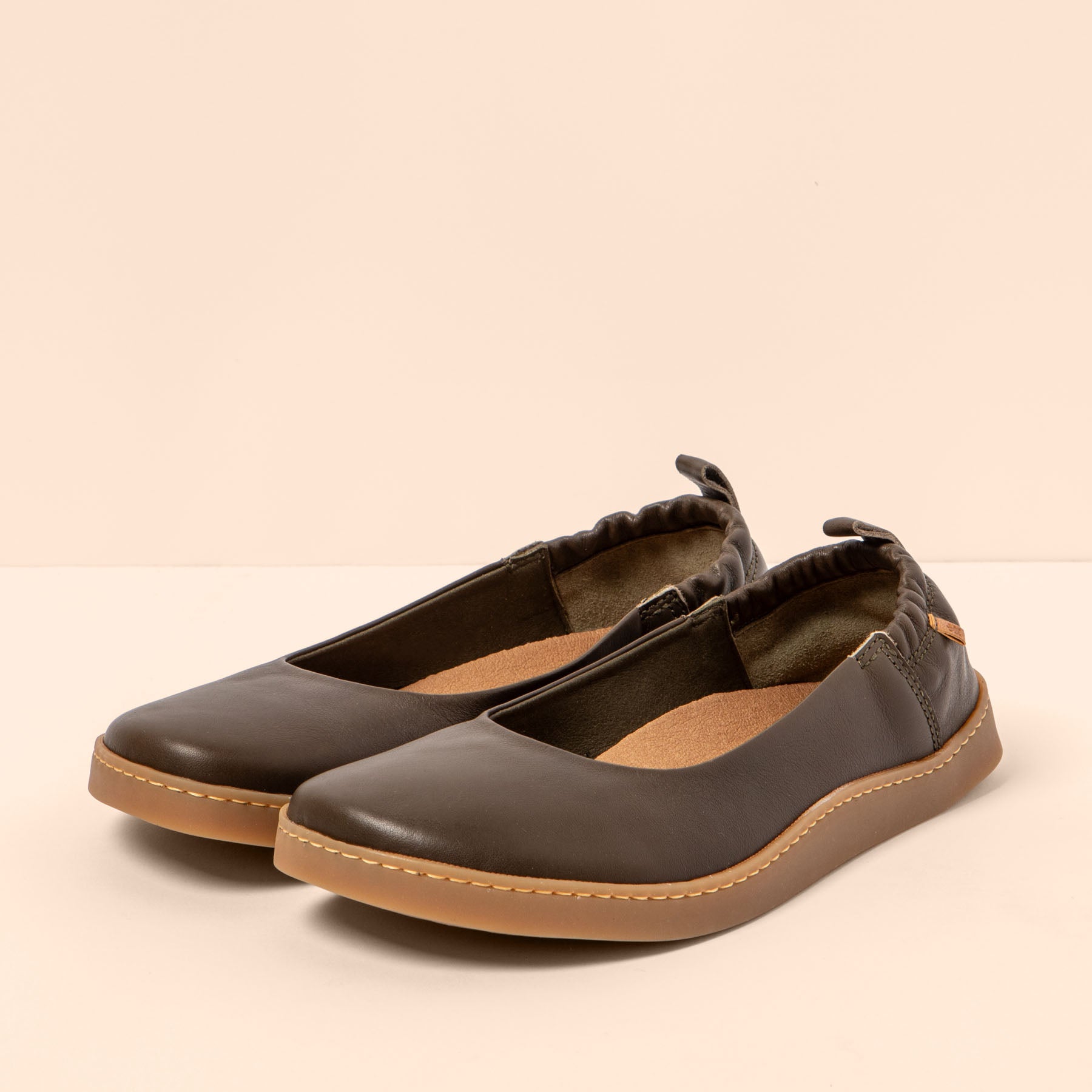 gid://shopify/Product/15700862042444_2
