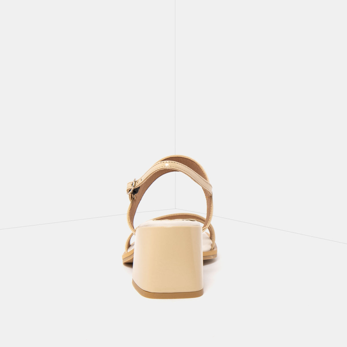 gid://shopify/Product/16173053509964_5