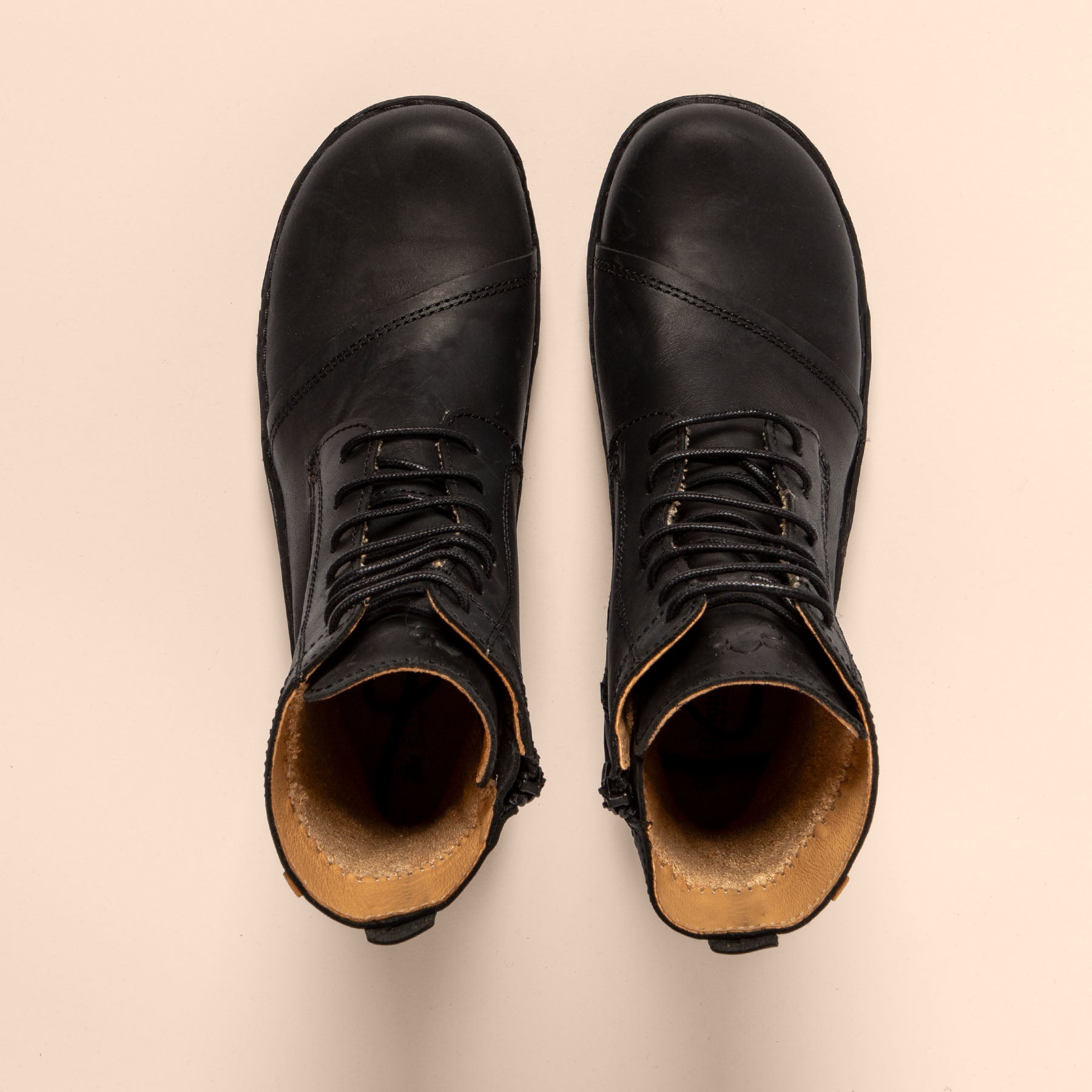 gid://shopify/Product/15700921778508_4