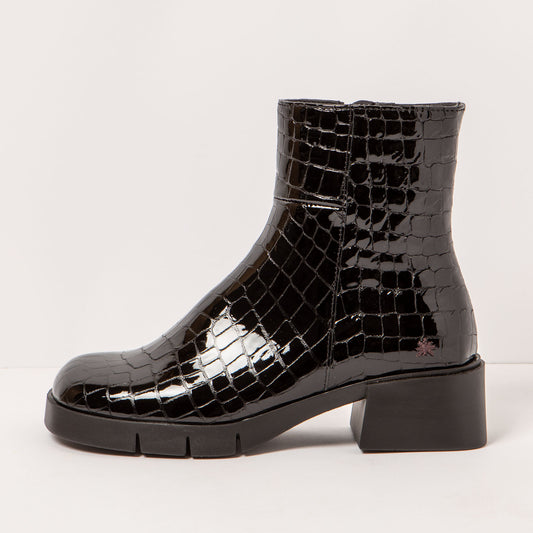 gid://shopify/Product/15693794804044_1