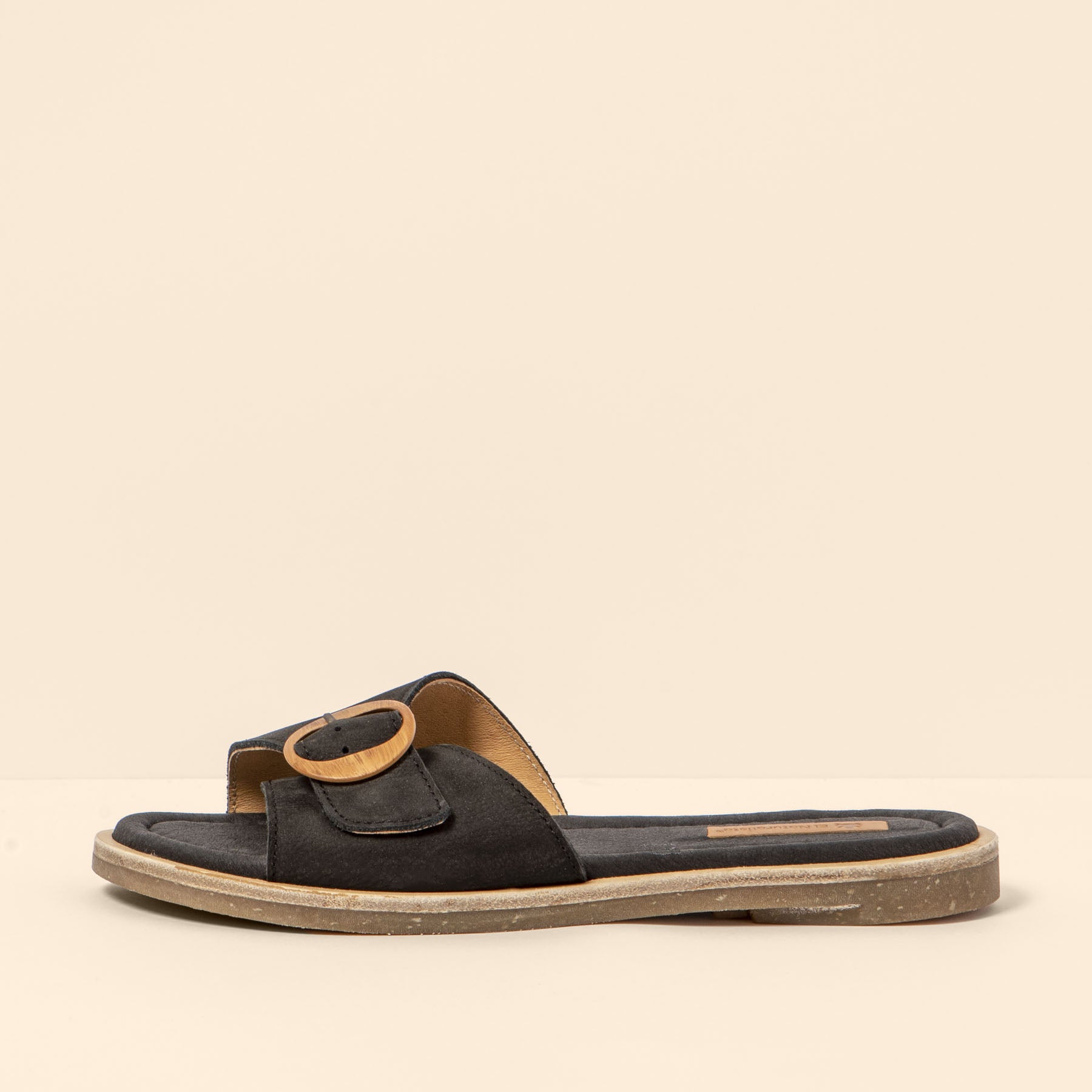 gid://shopify/Product/15700051263820_1