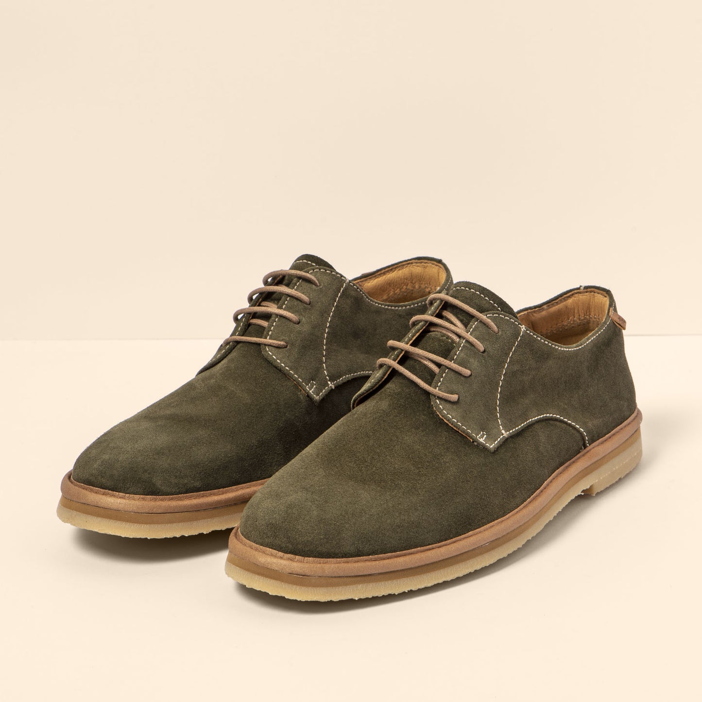 gid://shopify/Product/15700175749452_5