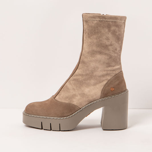 gid://shopify/Product/15694351925580_1