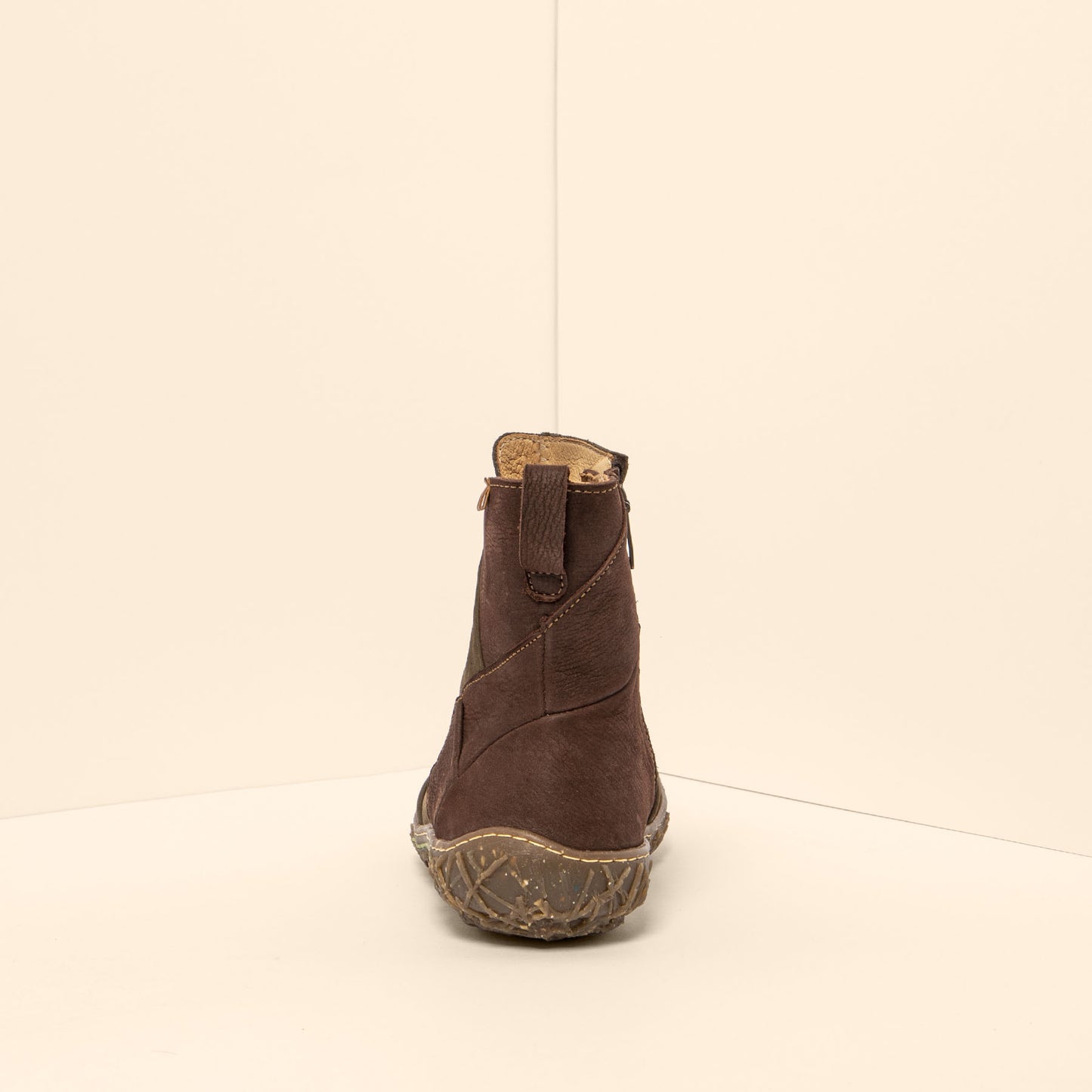 gid://shopify/Product/15699972817228_8