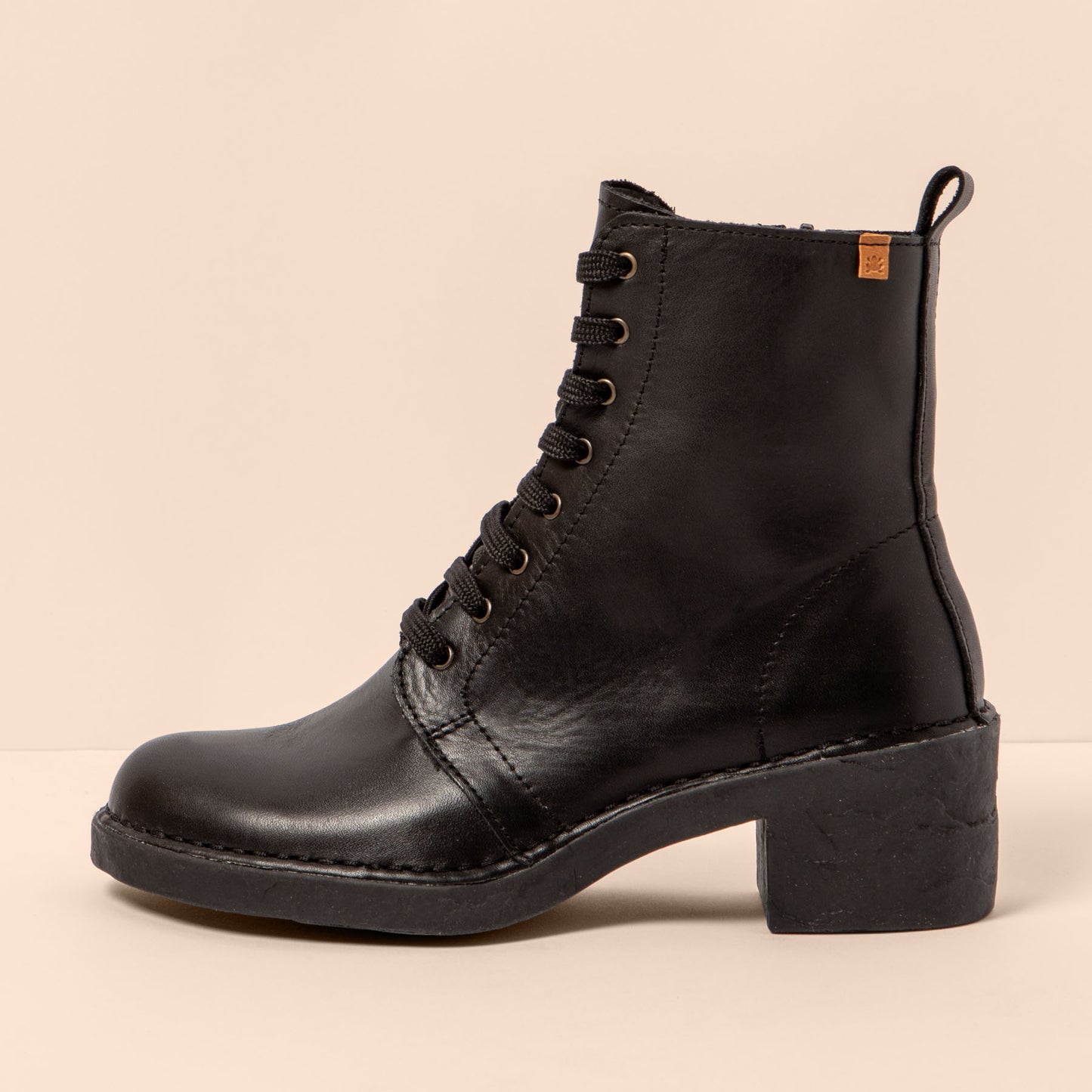 gid://shopify/Product/15700855030092_1