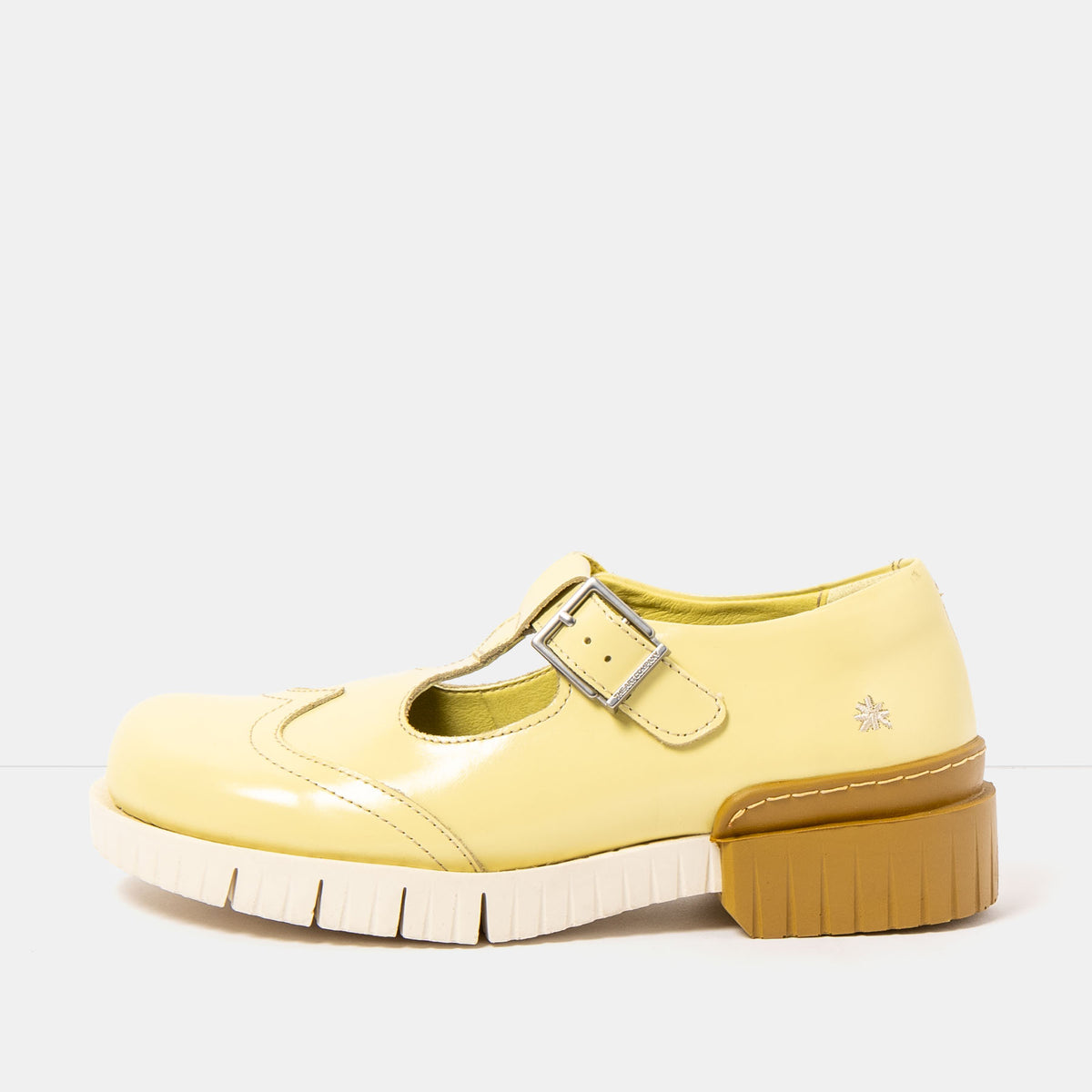 gid://shopify/Product/16172967756108_1