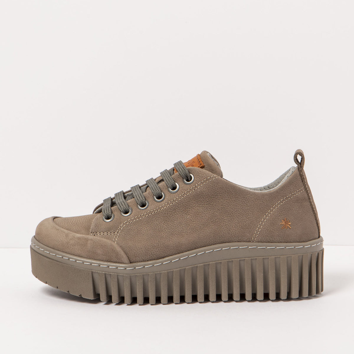 gid://shopify/Product/16171257102668_4
