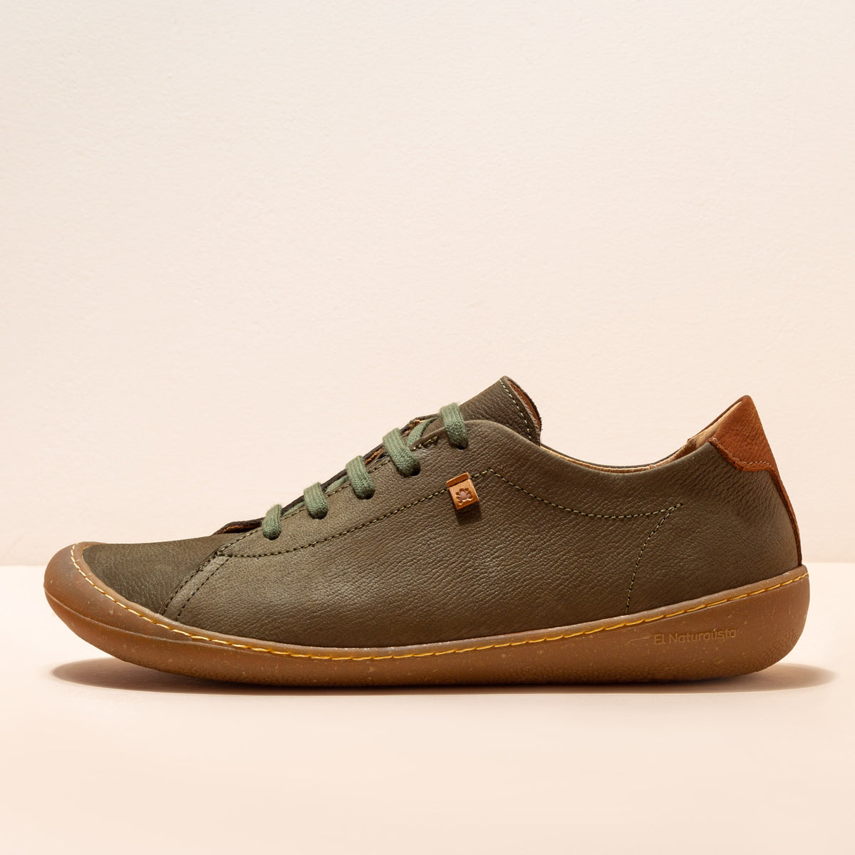 gid://shopify/Product/16123991753036_4