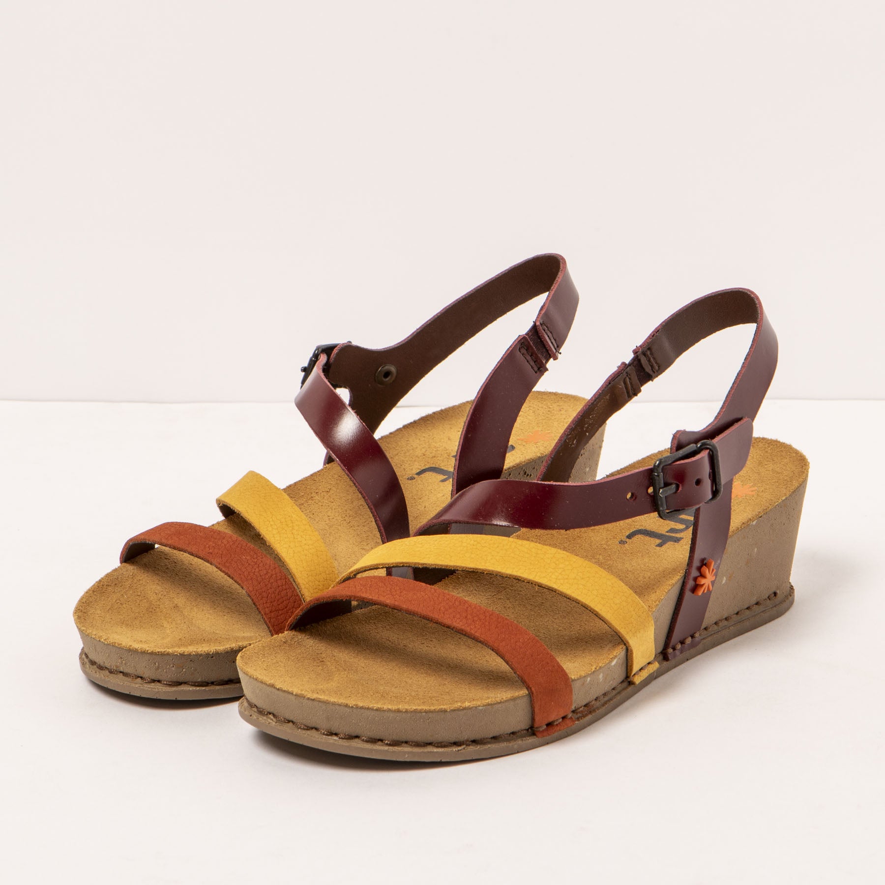 gid://shopify/Product/15693459751244_2
