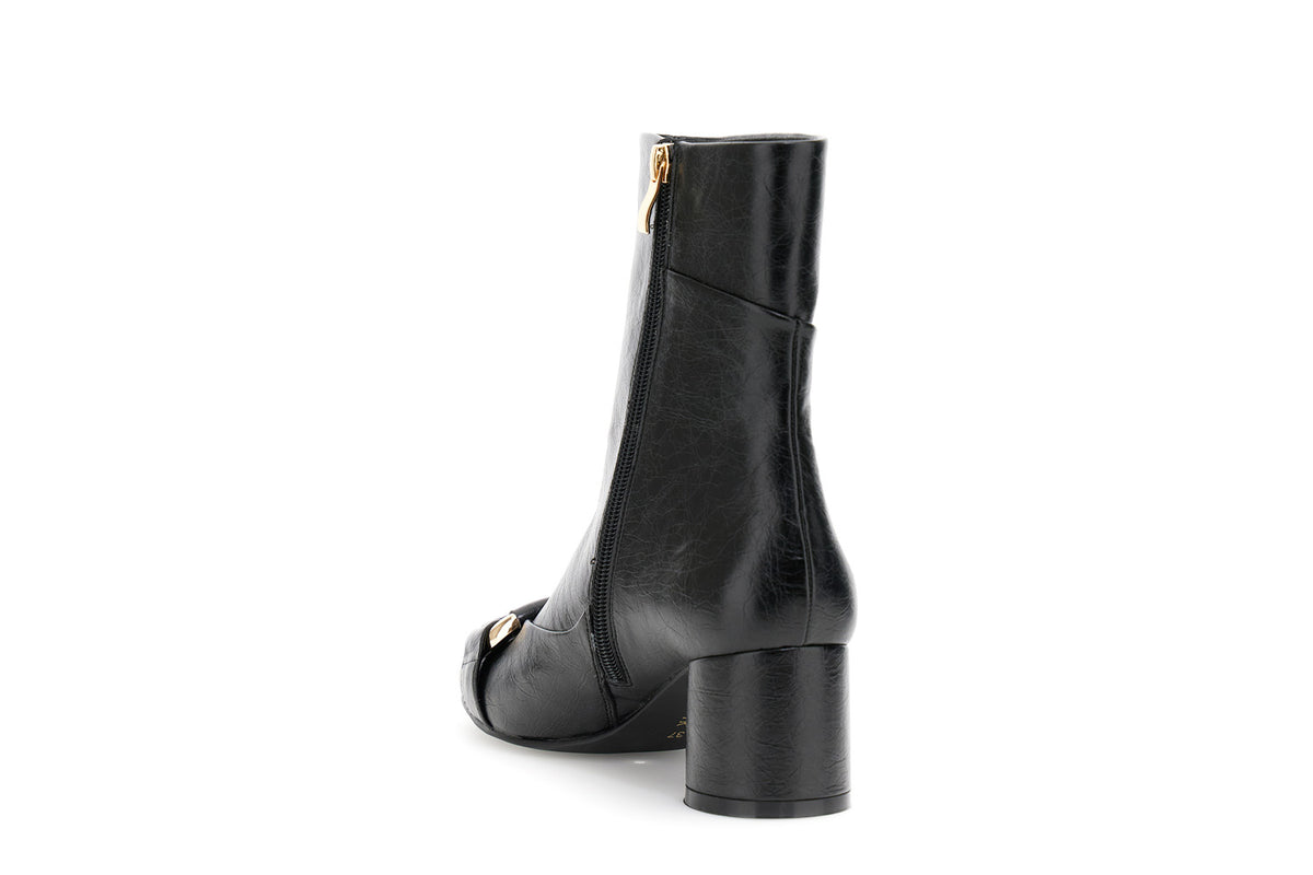 gid://shopify/Product/16176097034572_2