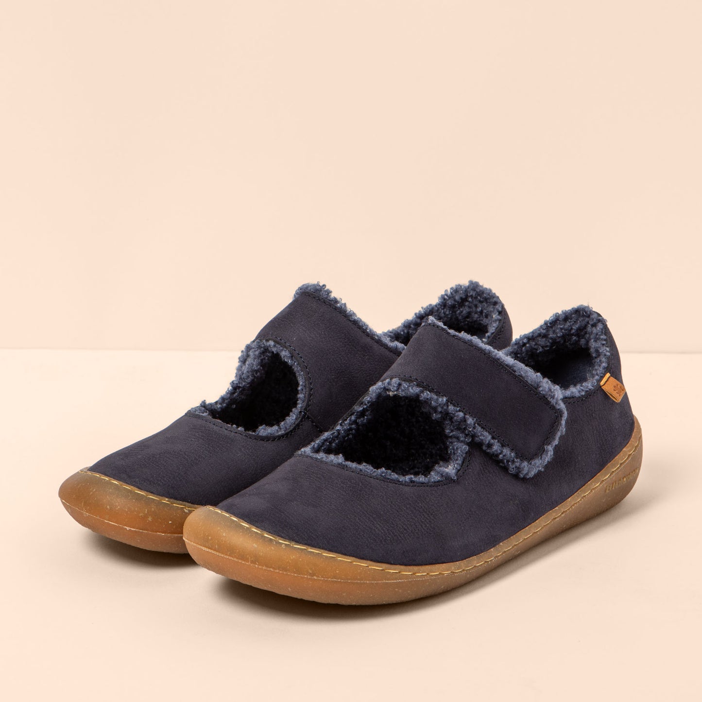 gid://shopify/Product/15700857880908_2